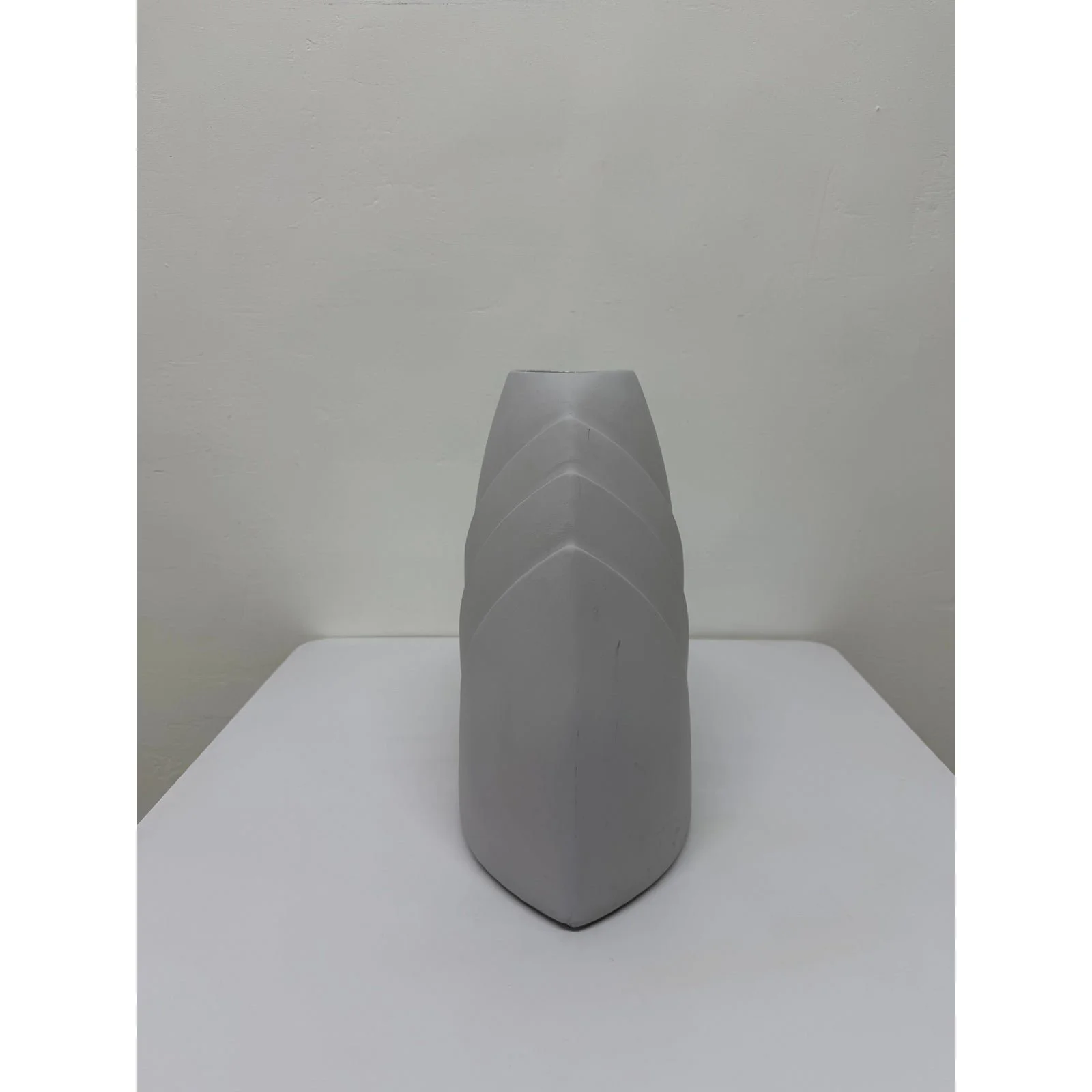 art-deco-revival-large-scale-ceramic-vase-1980s-5413