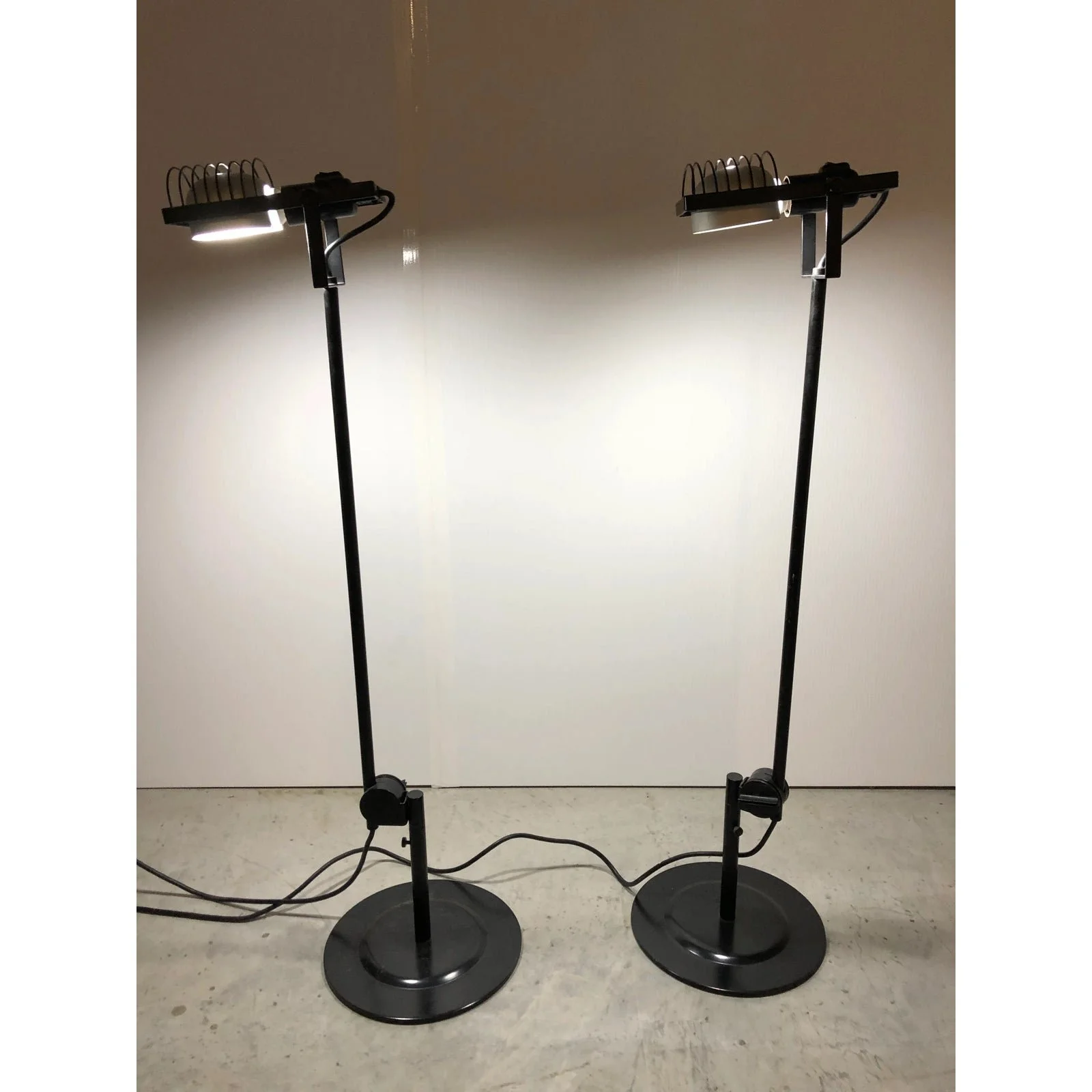 early-edition-ernesto-gismondi-sintesi-desk-lamps-for-artemide-1970s-4016