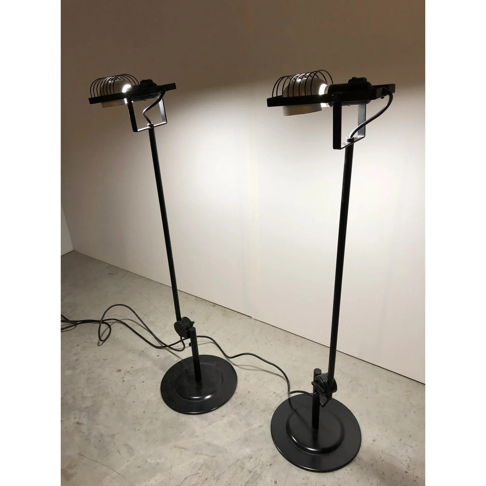 early-edition-ernesto-gismondi-sintesi-desk-lamps-for-artemide-1970s-3971