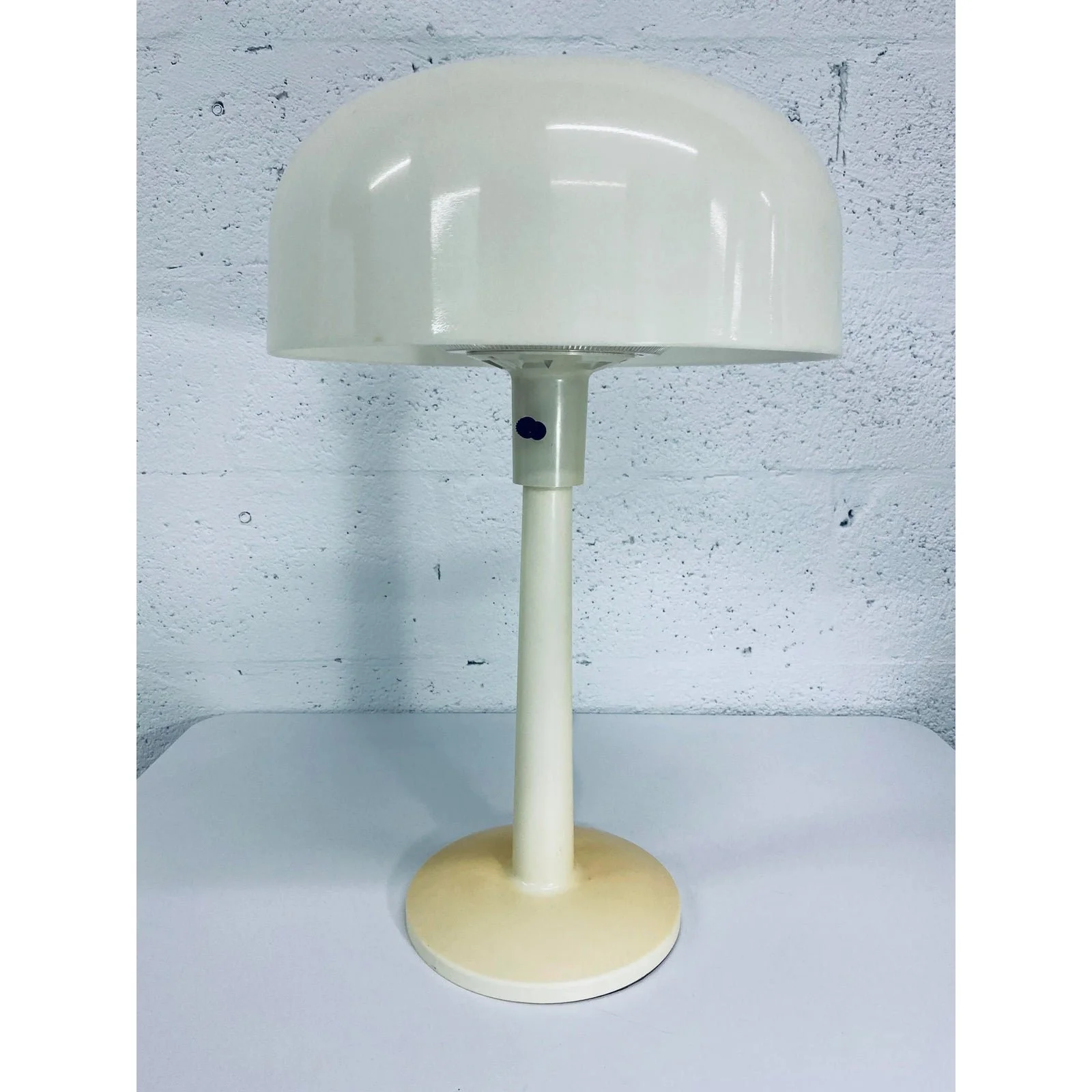 gerald-thurston-table-or-desk-lamp-for-lightolier-9689