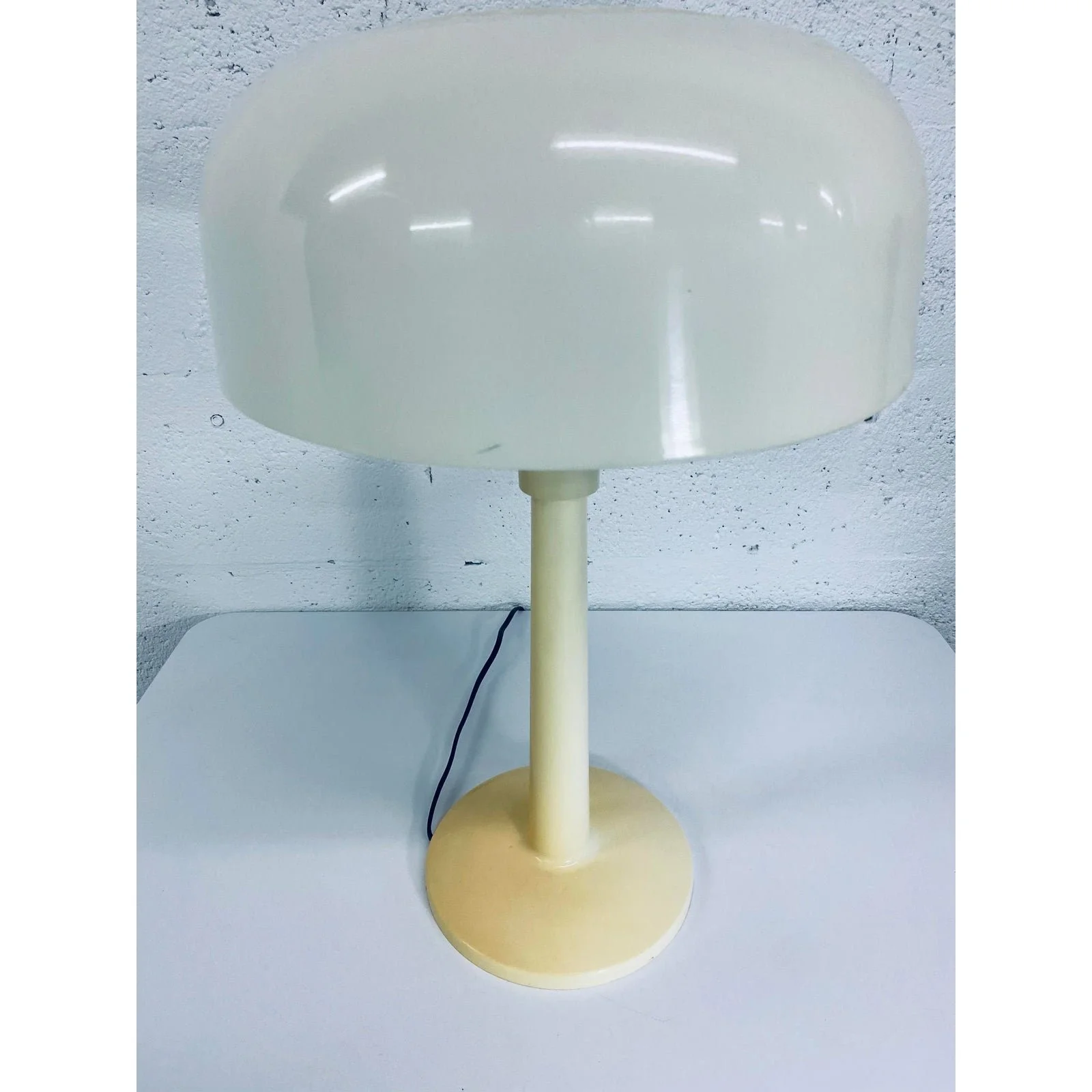 gerald-thurston-table-or-desk-lamp-for-lightolier-5436