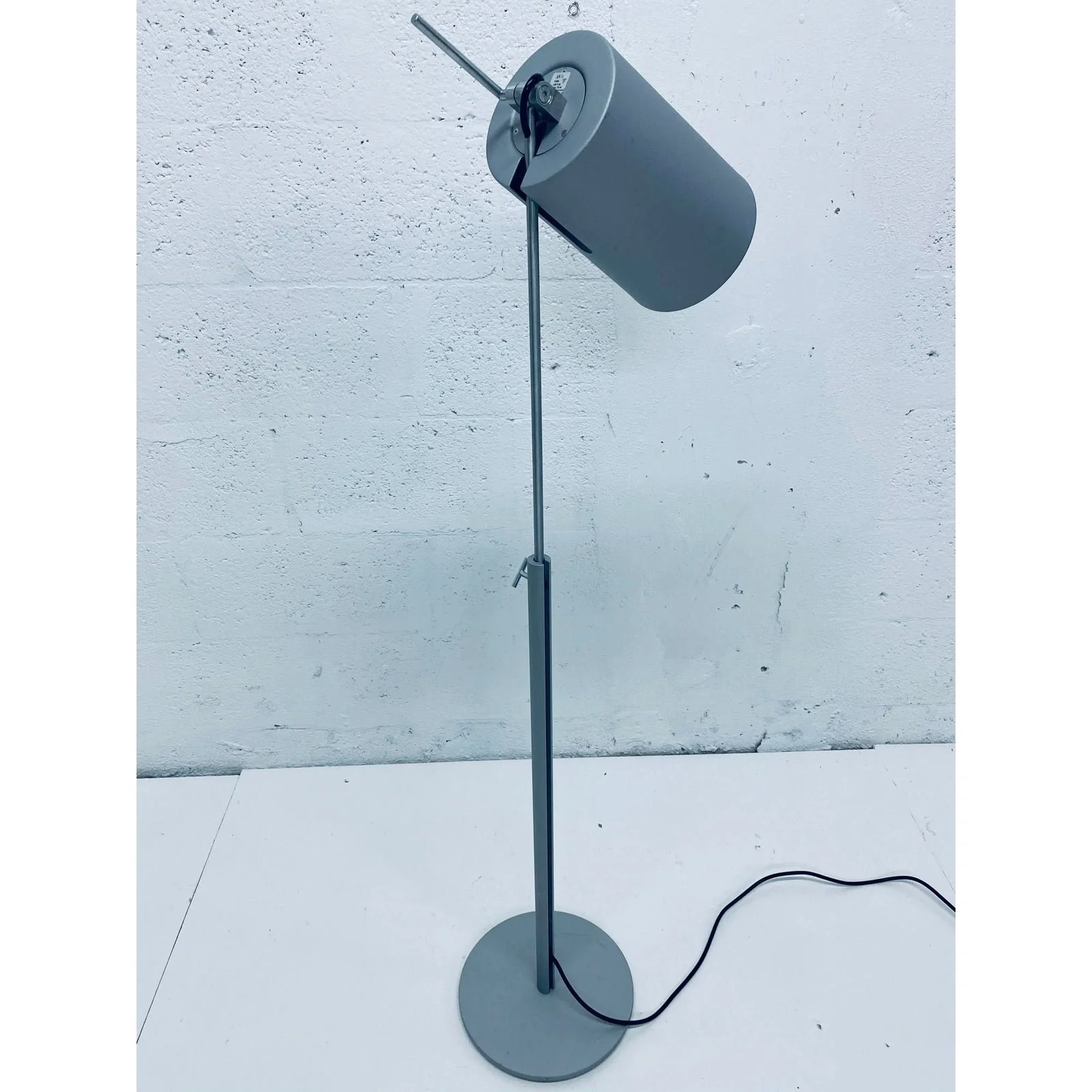 rolf-heide-tuba-floor-lamp-for-anta-germany-0287