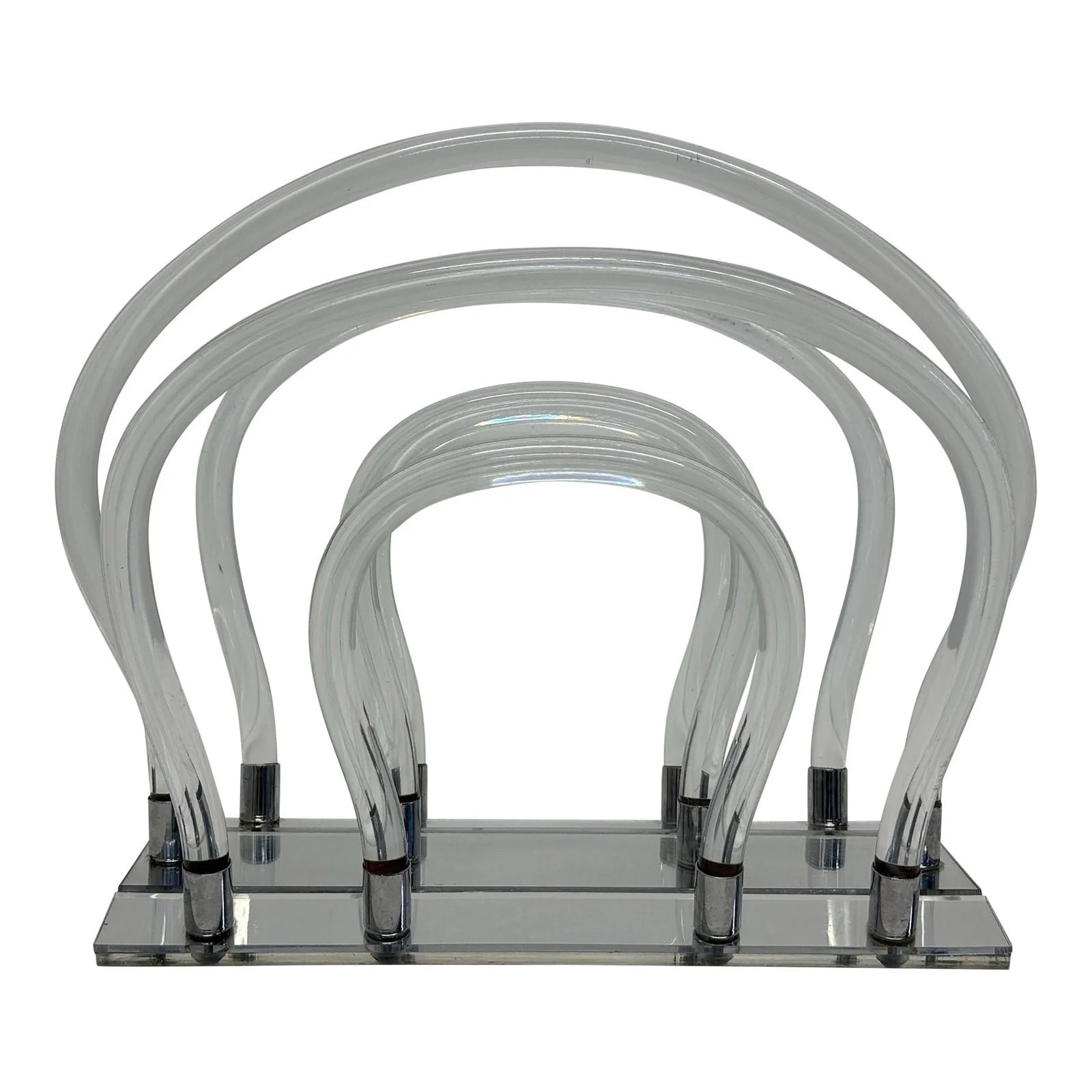 dorothy-thorpe-lucite-and-chrome-magazine-rack-1960s-0419