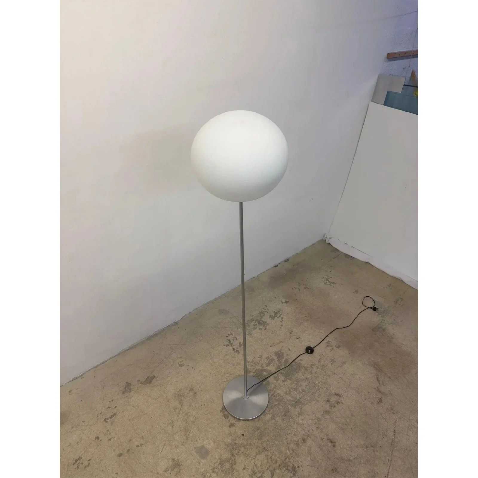 matteo-thun-sphera-f-blown-glass-globe-floor-lamp-for-leocos-italy-4857
