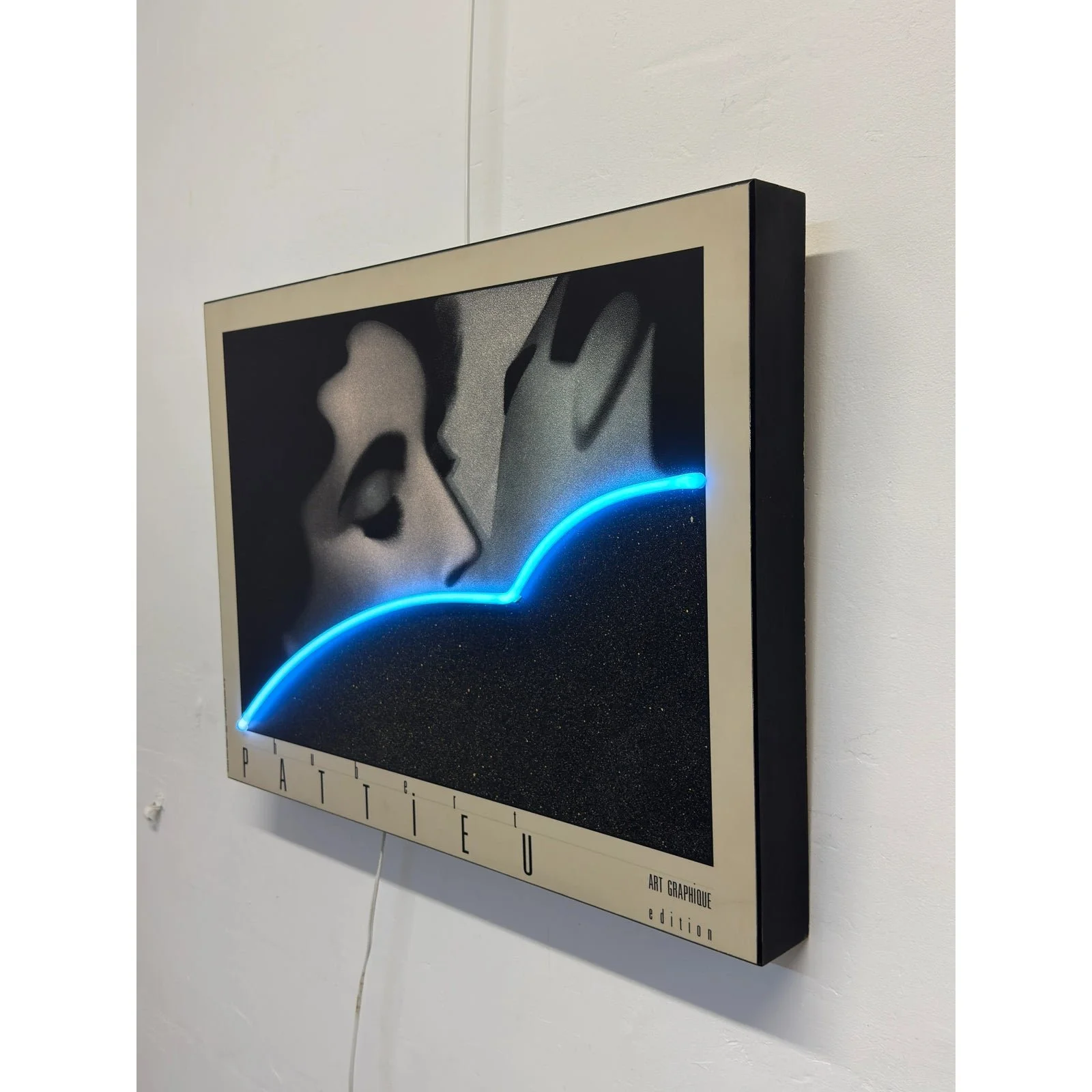 hubert-pattieu-the-kiss-print-with-blue-neon-accent-wall-art-sculpture-1985-5736