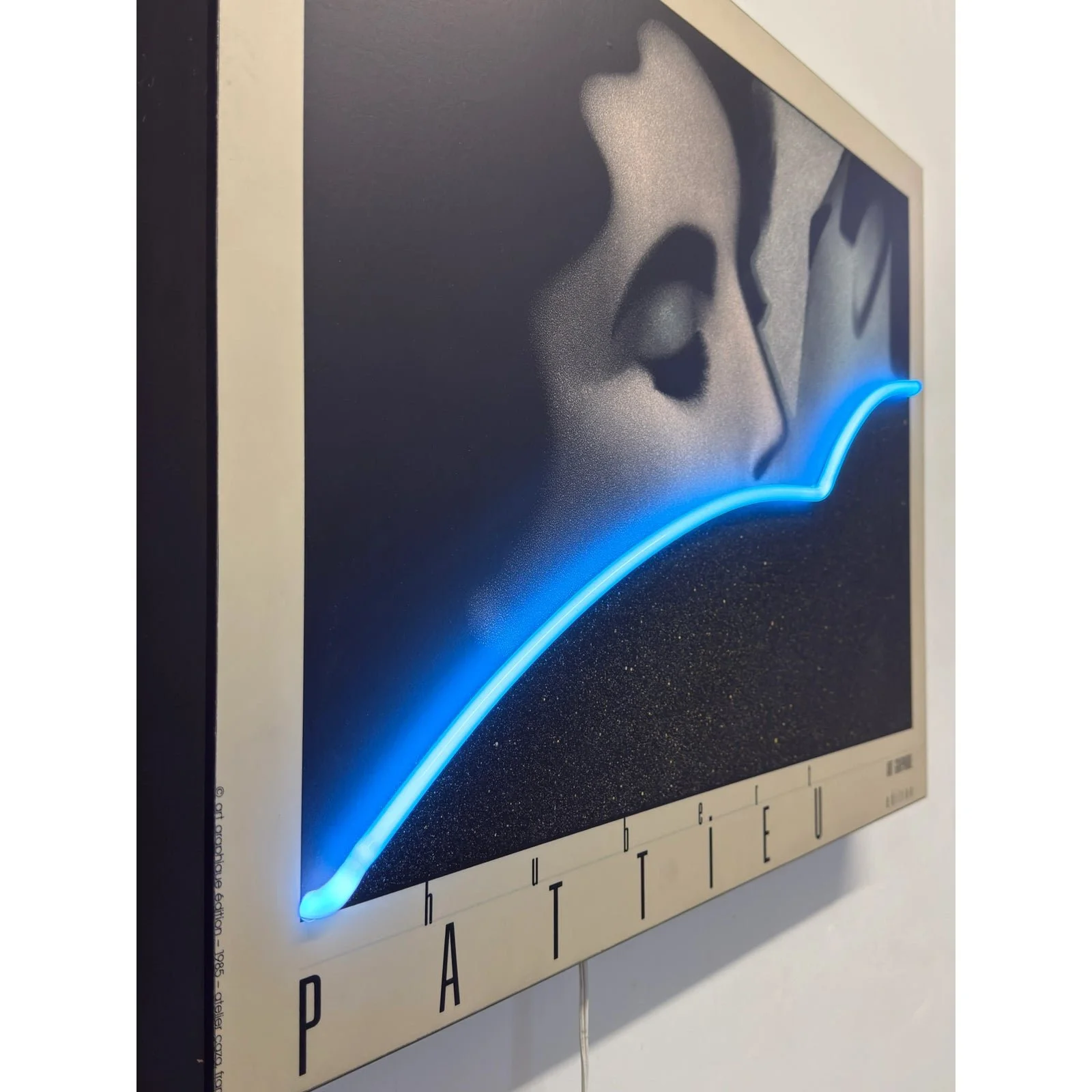 hubert-pattieu-the-kiss-print-with-blue-neon-accent-wall-art-sculpture-1985-9571