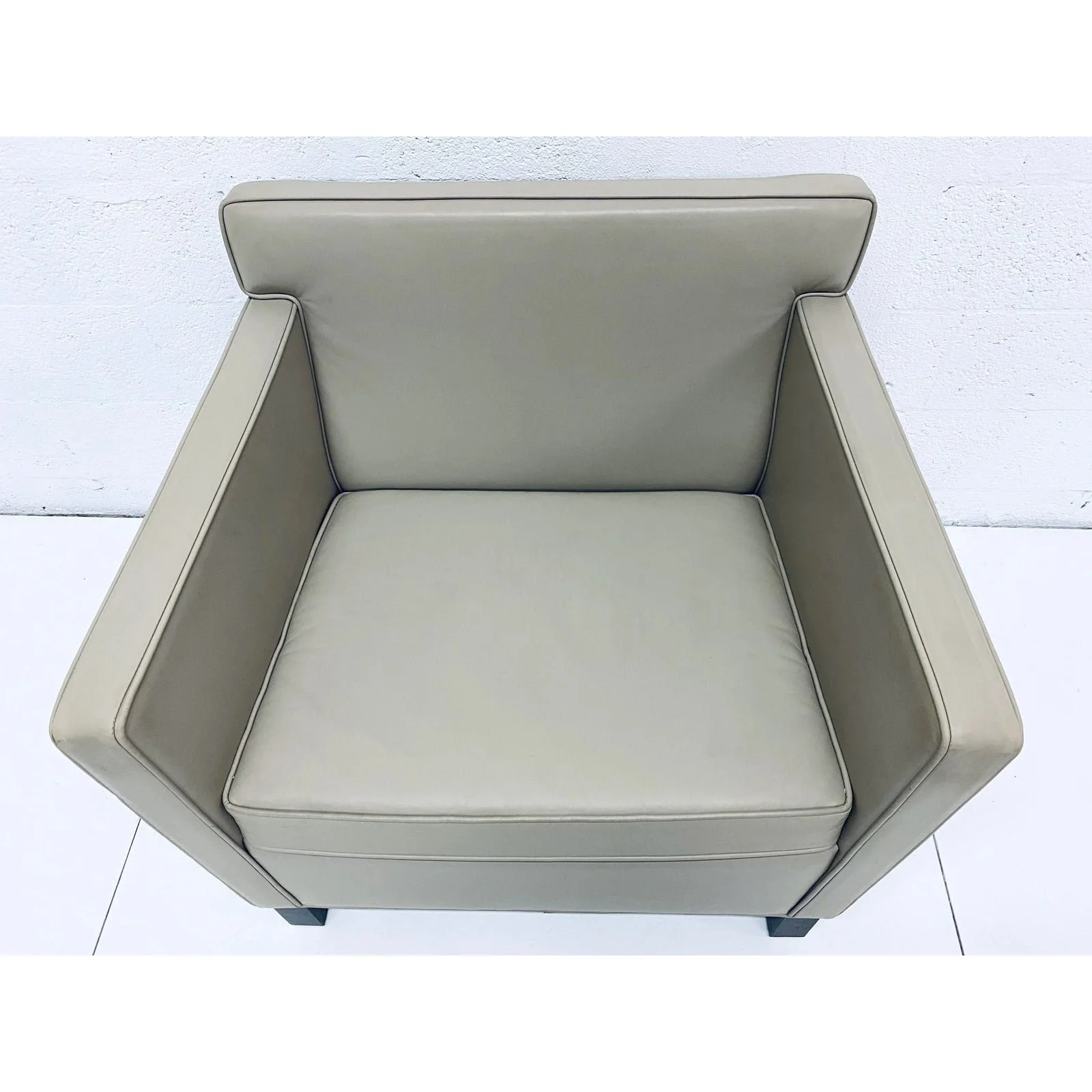 mies-van-der-rohe-krefeld-leather-club-chair-for-knoll-international-8331