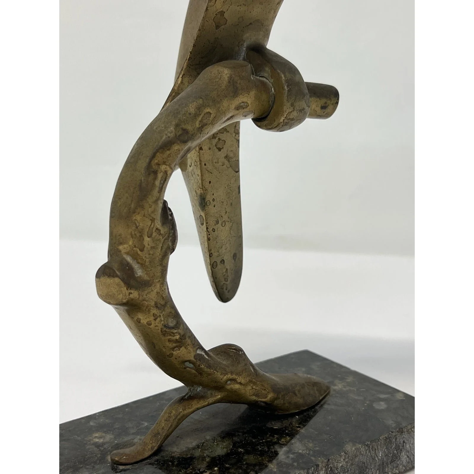 brazilian-mid-century-modern-bronze-macaw-parrot-sculpture-on-granite-base-8844