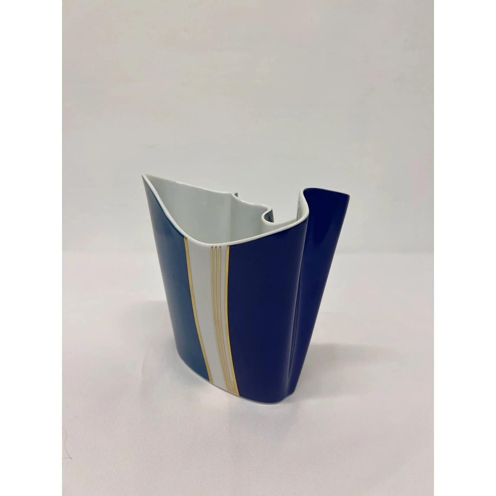 barbara-brenner-porcelain-vase-for-rosenthal-1980s-5039