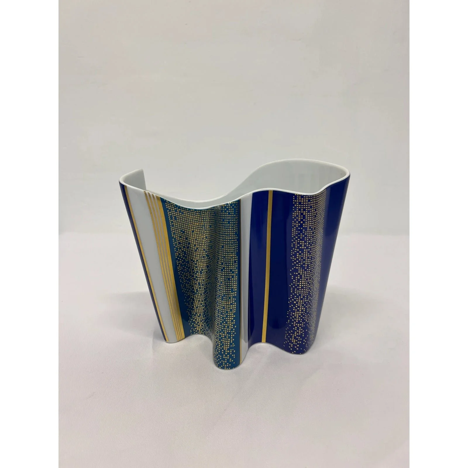barbara-brenner-porcelain-vase-for-rosenthal-1980s-9673