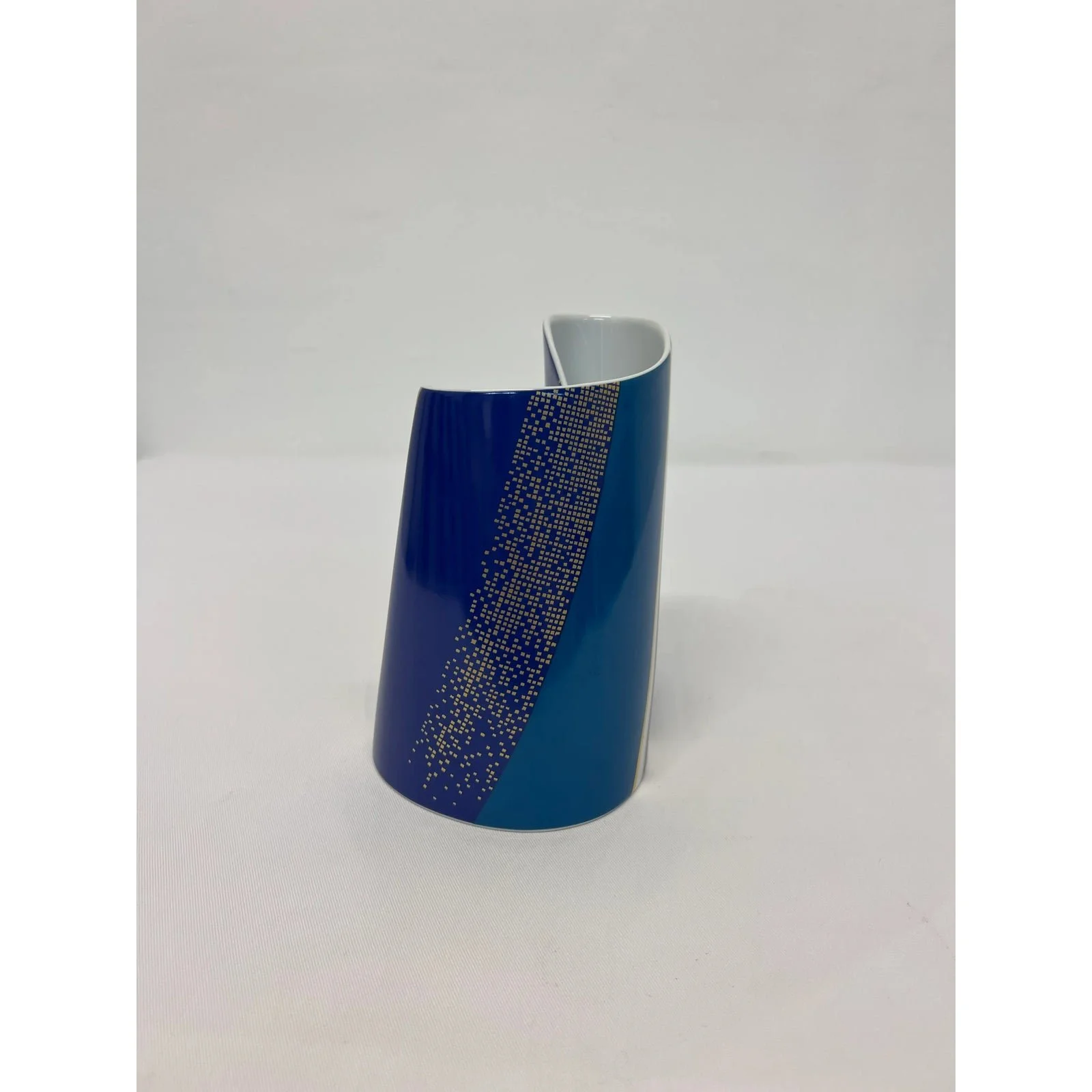 barbara-brenner-porcelain-vase-for-rosenthal-9094
