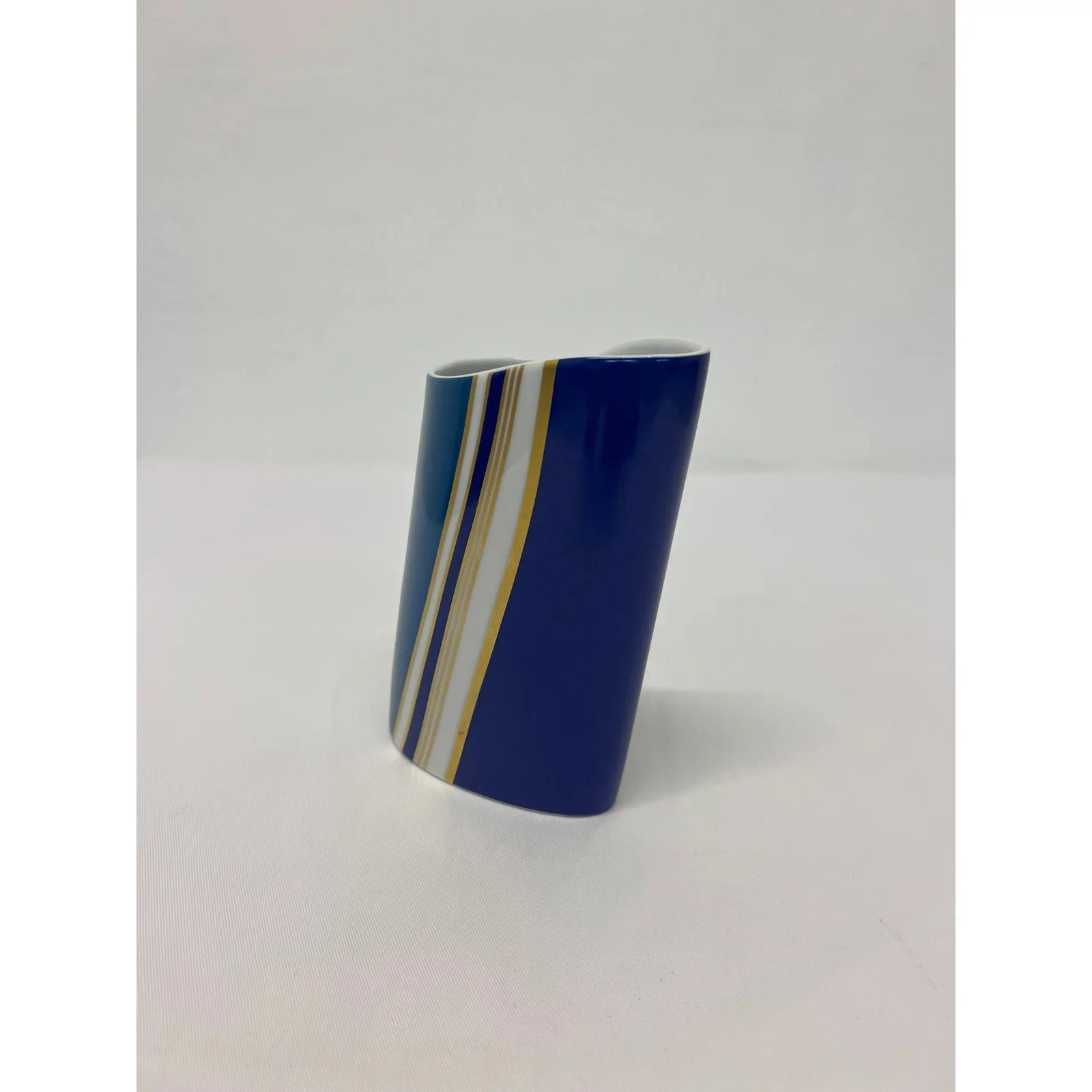 barbara-brenner-porcelain-vase-for-rosenthal-0432