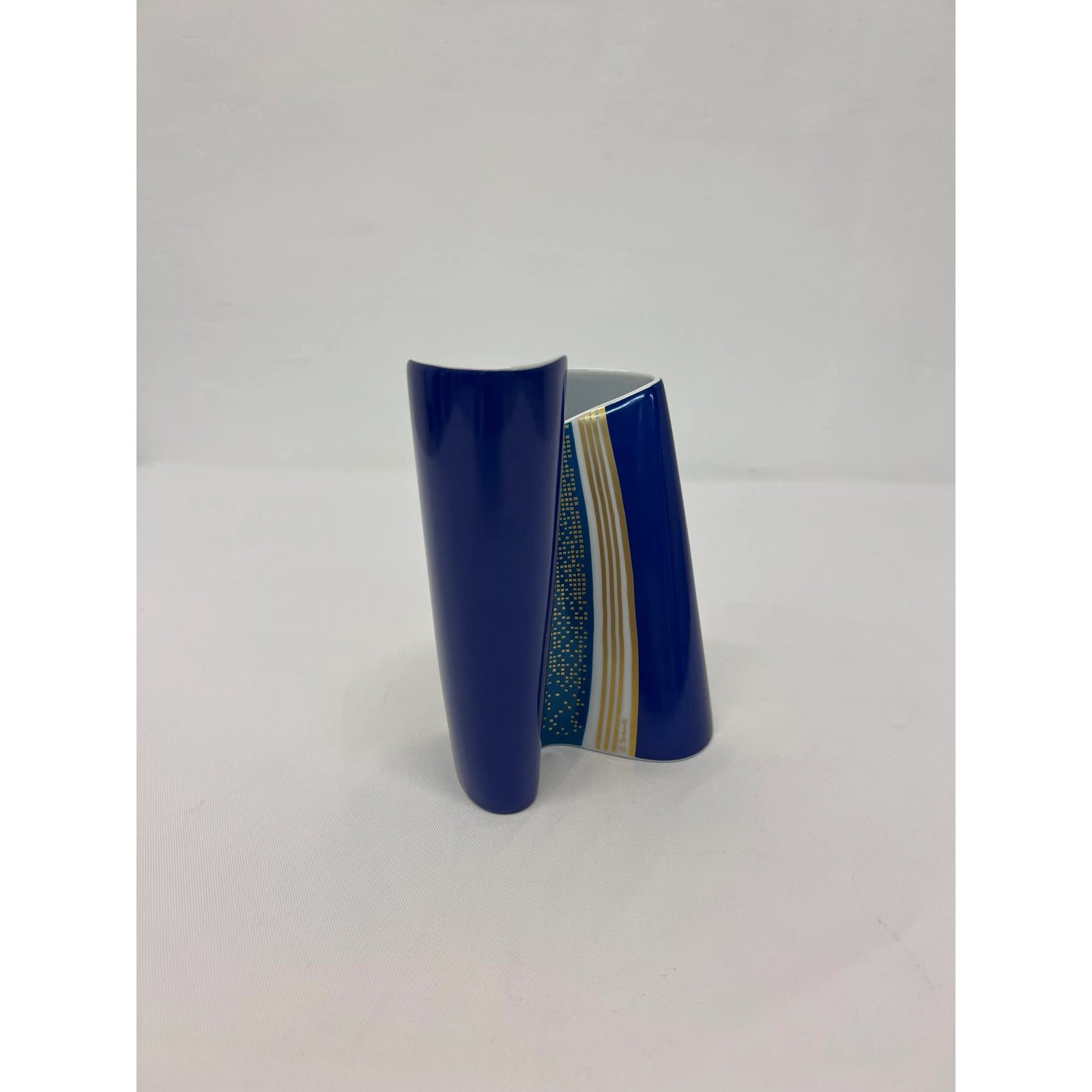 barbara-brenner-porcelain-vase-for-rosenthal-6003