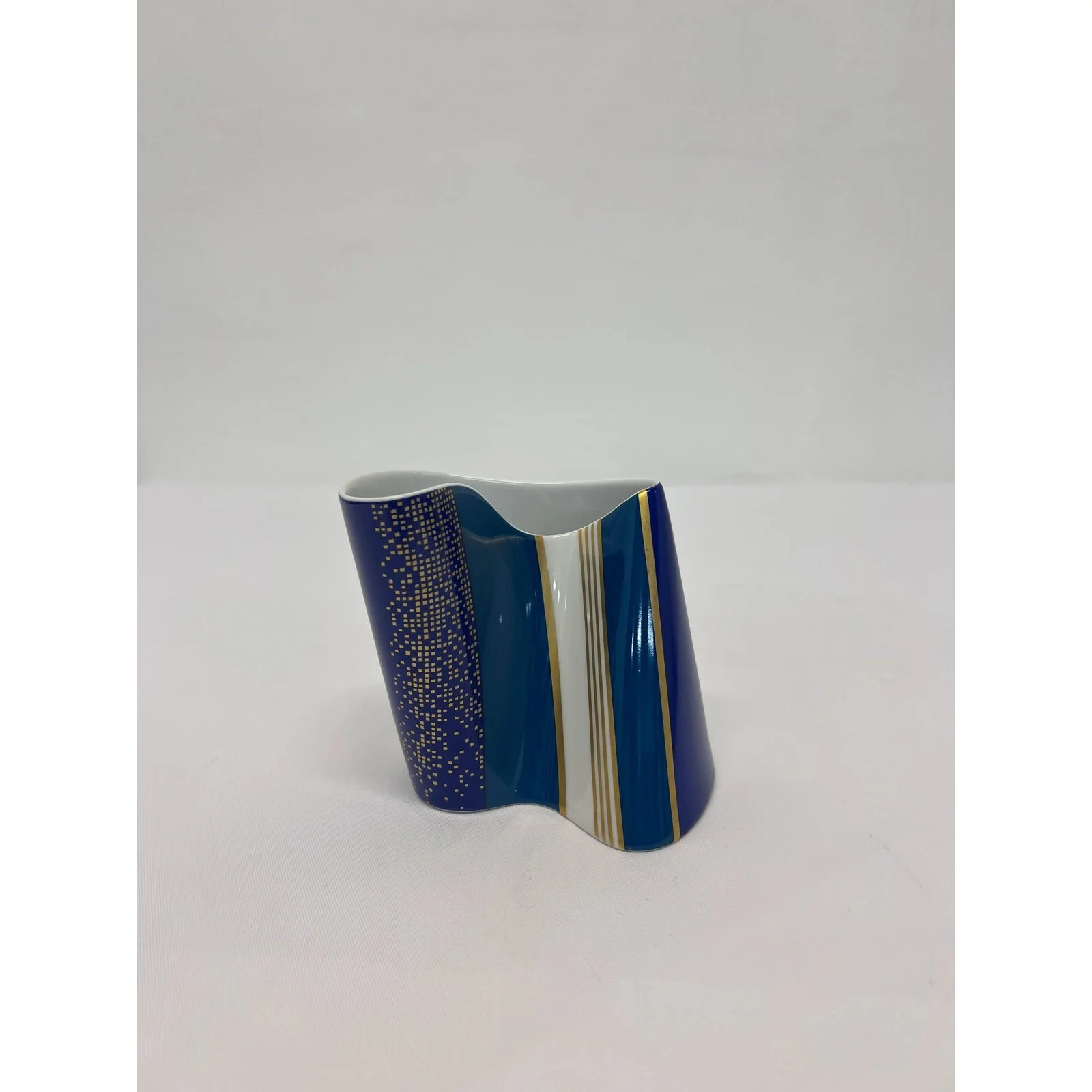 barbara-brenner-porcelain-vase-for-rosenthal-5720