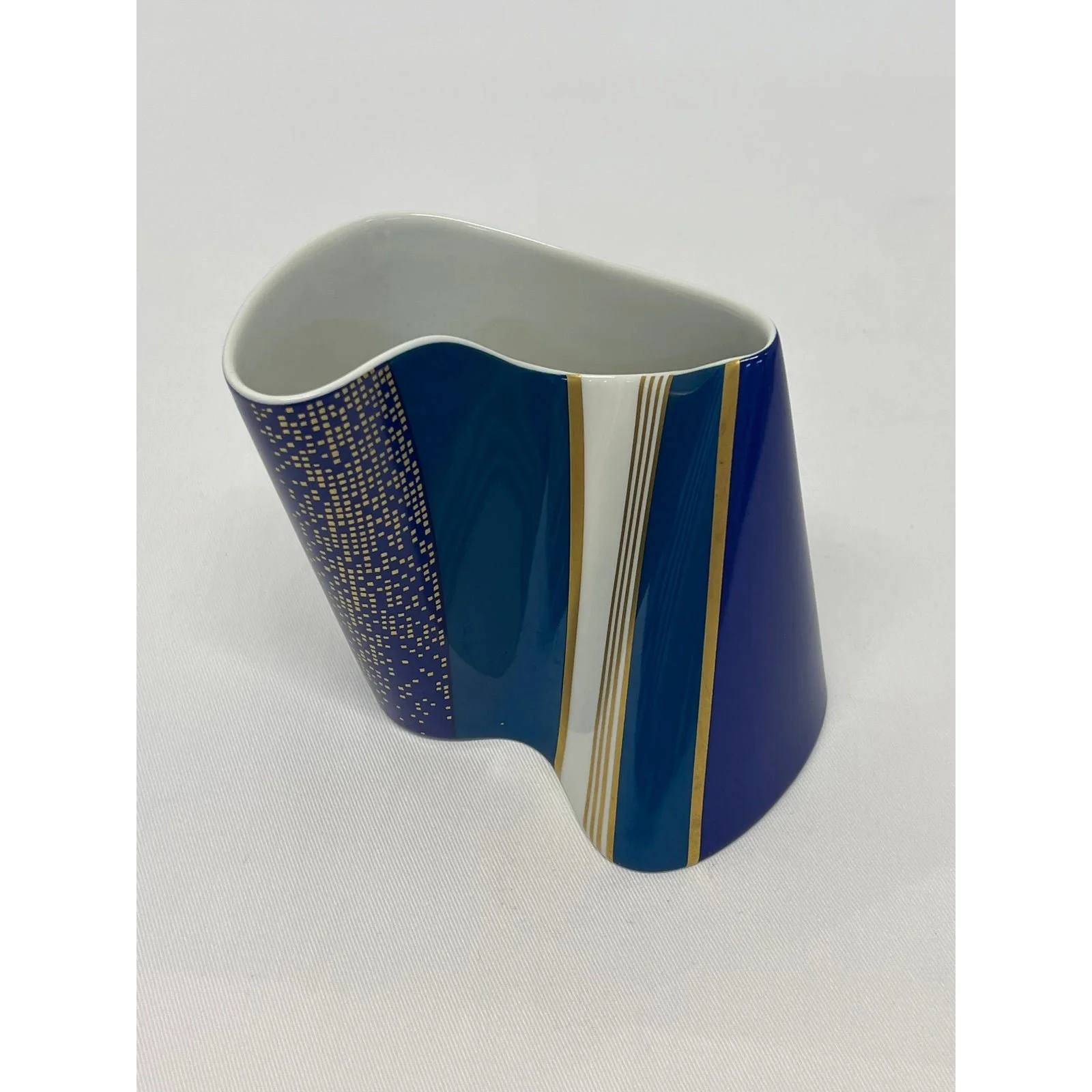 barbara-brenner-porcelain-vase-for-rosenthal-8247