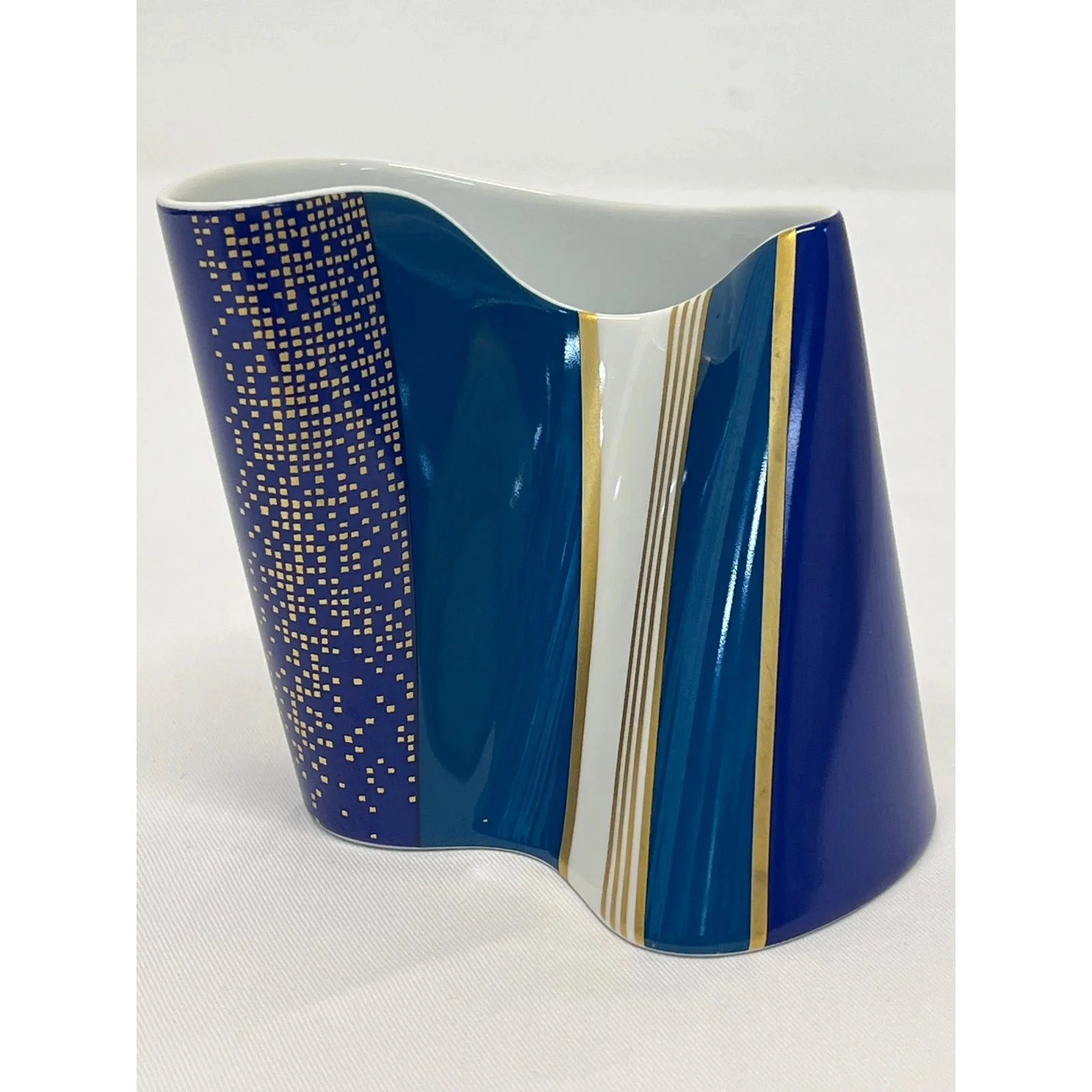 barbara-brenner-porcelain-vase-for-rosenthal-3001