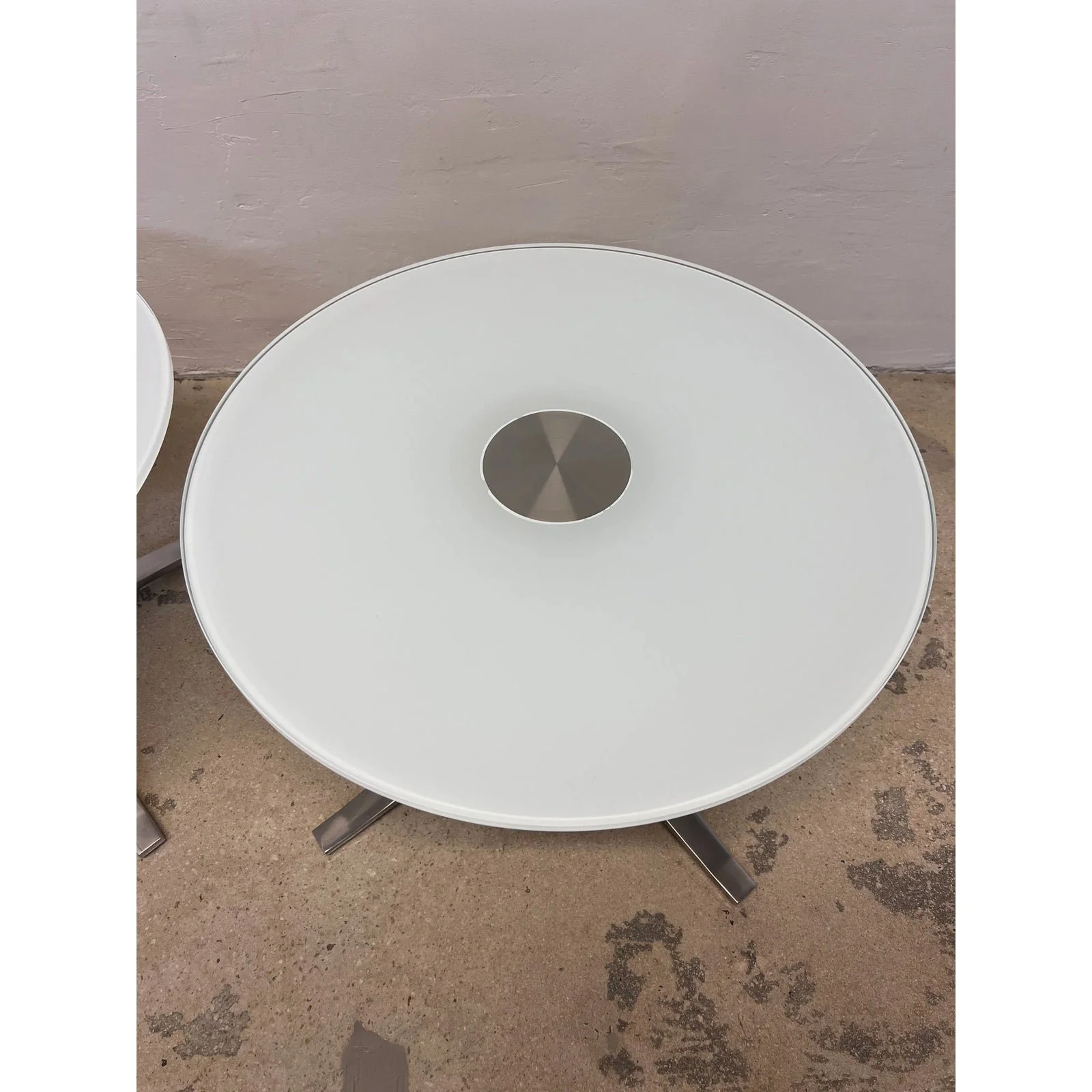 pearson-lloyd-bobs-side-tables-with-round-glass-tops-for-coalesse-1542