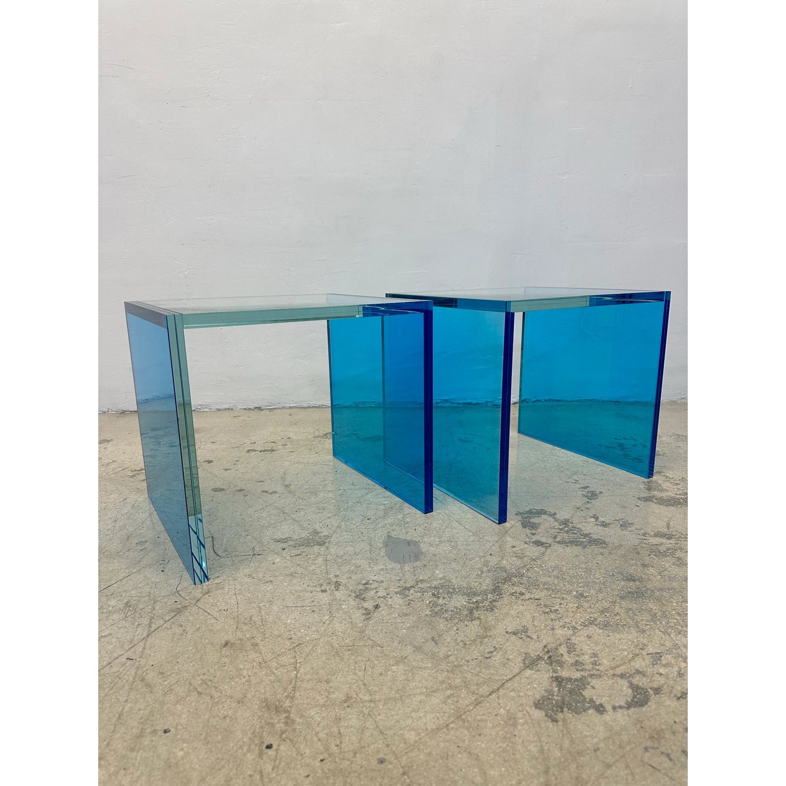 santambrogio-milano-architectural-blue-glass-side-tables-limited-edition-2022-a-pair-3869