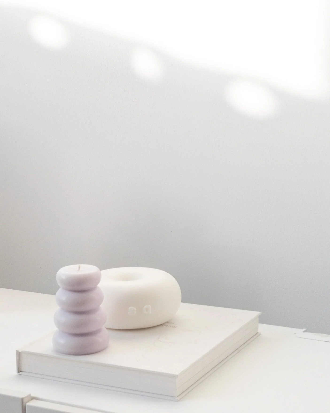 Sustainable donut candles for eco-conscious living Environmentally friendly candle options Eco-conscious candle choices for green homes