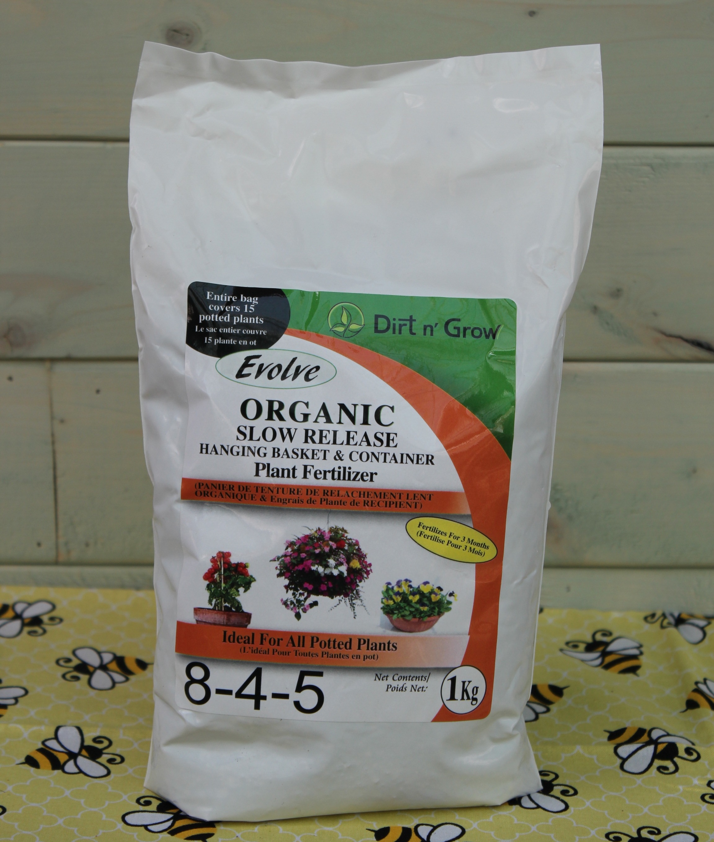 ORGANIC SLOW RELEASE HANGING BASKET AND CONTAINER