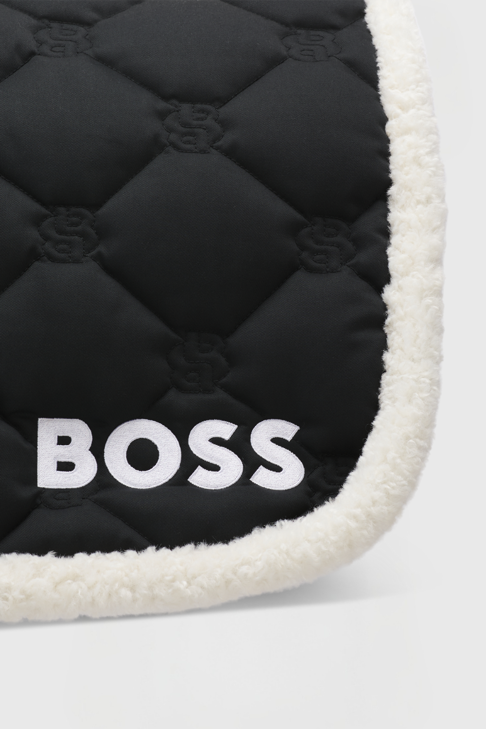 Boss_FW26_ecommImages_Horsewear_B8H0803-001_B8H0803-001_02.png (Copy)