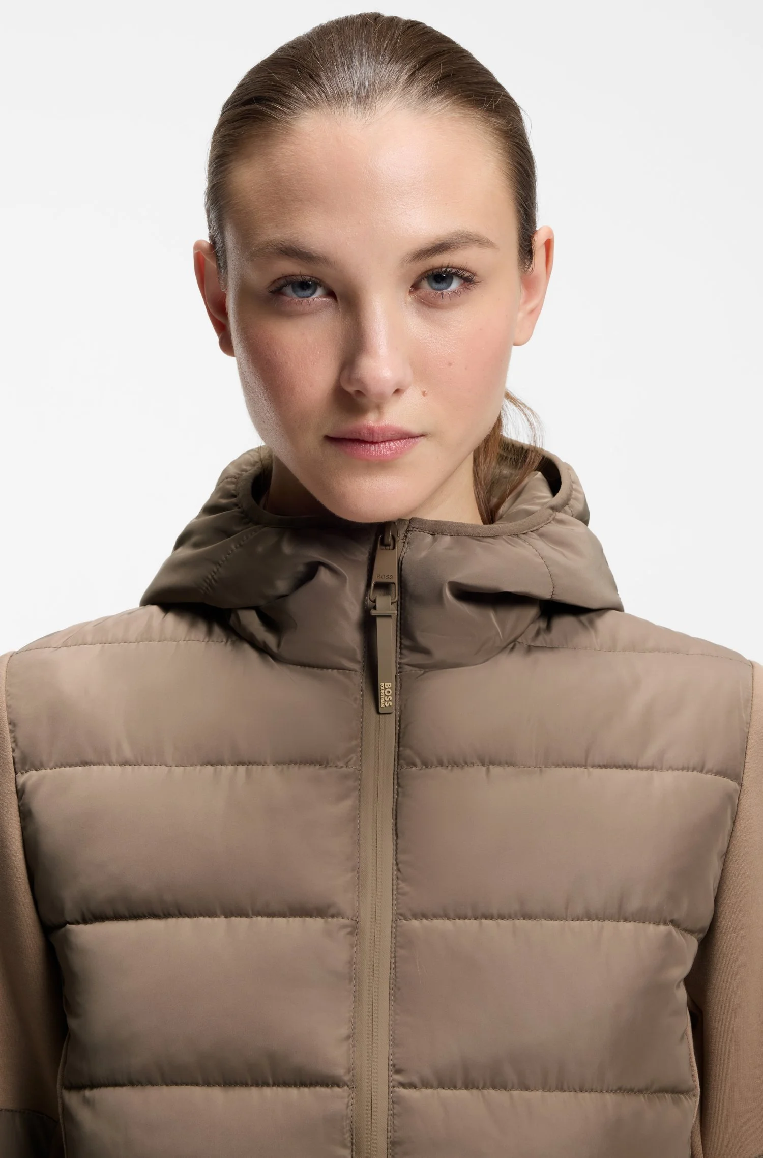 Boss_FW26_ecommImages_Womenswear_B8W1404-915_B8W1404-915_03.jpg