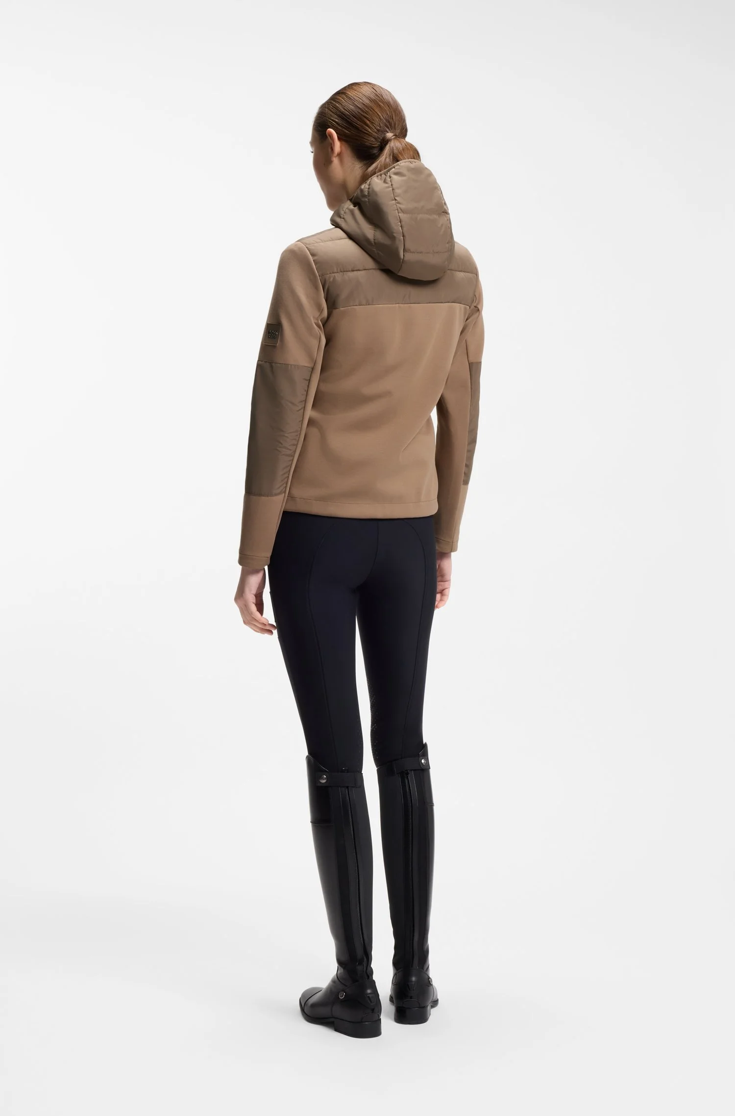 Boss_FW26_ecommImages_Womenswear_B8W1404-915_B8W1404-915_05.jpg