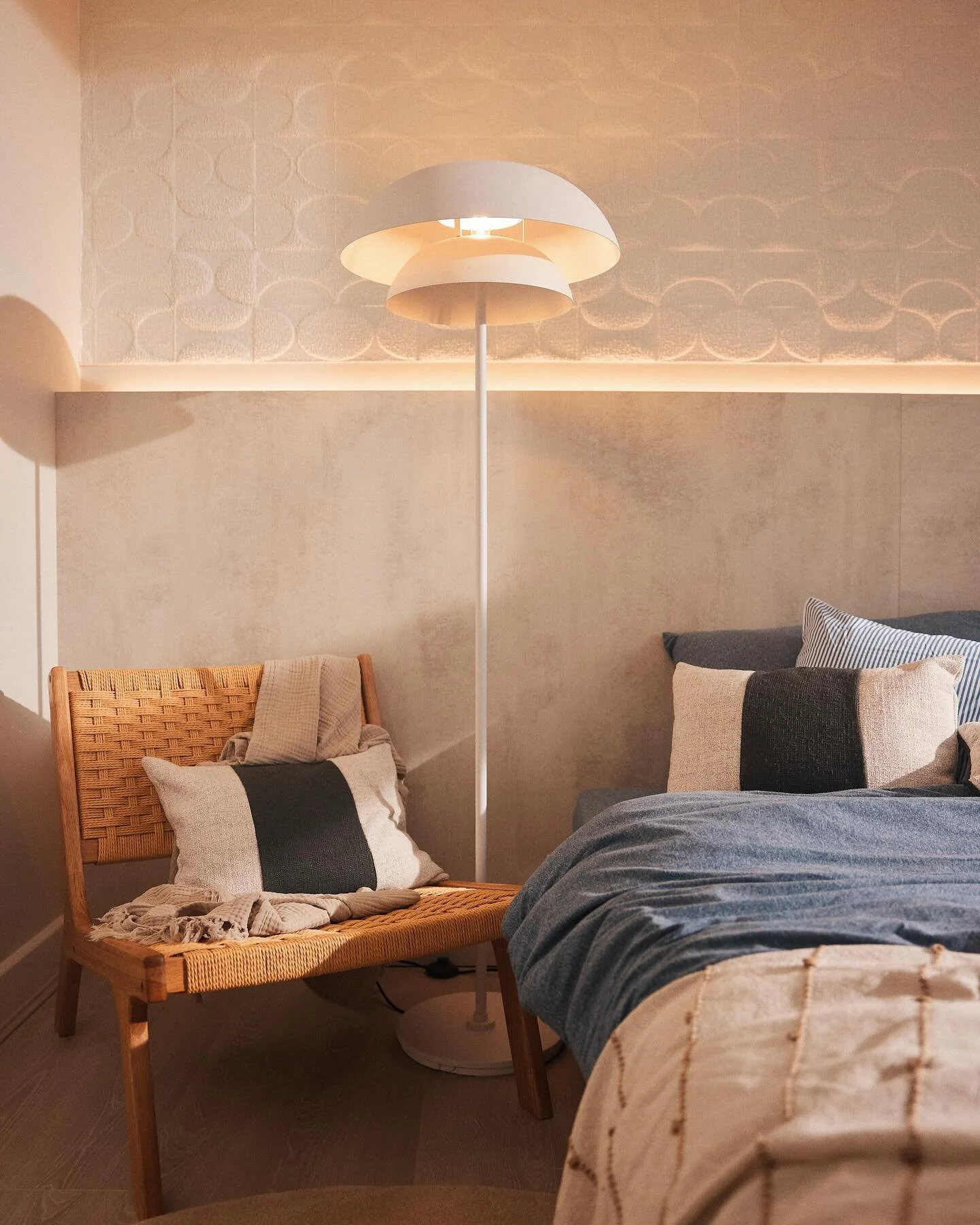 Cool blues and warm lighting for @homesbystrata 

Designed and installed by @hausinteriorsltd