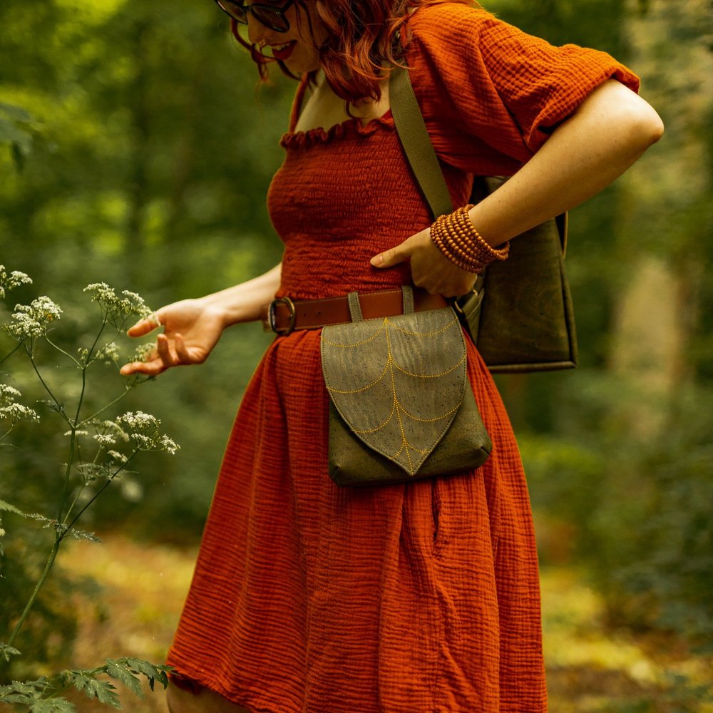 Green Leaf Leather Belt Bag, Renaissance Fair Bag — Leafling Bags