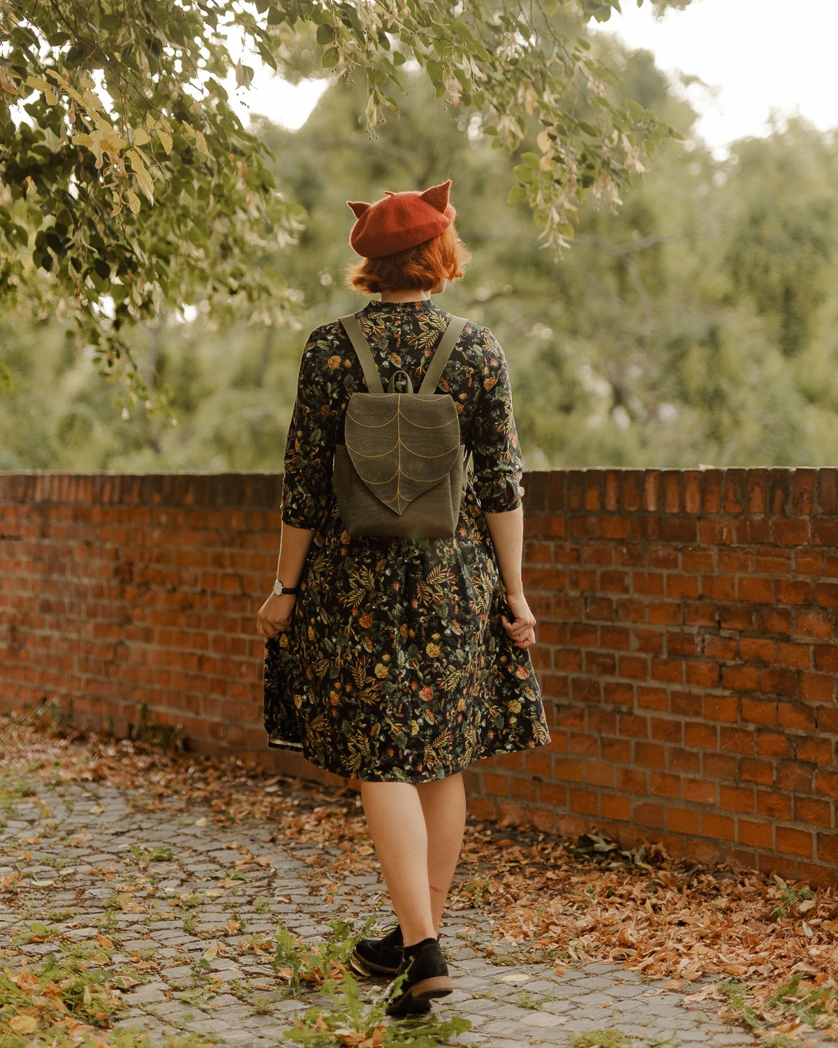 Green Leaf Crossbody Bag - Cork Leather — Leafling Bags