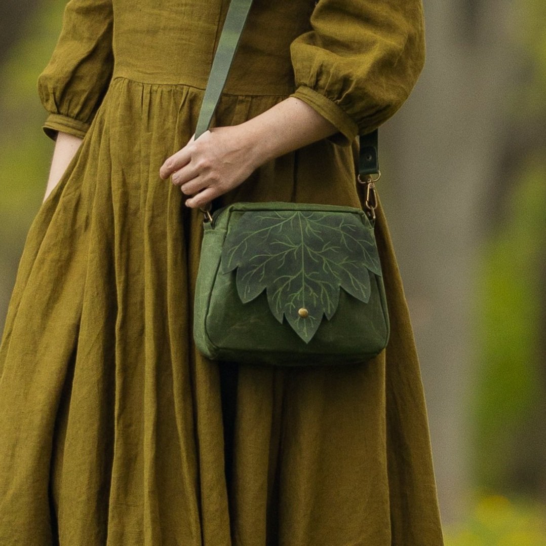 Green+maple+leaf+purse-7258.jpg