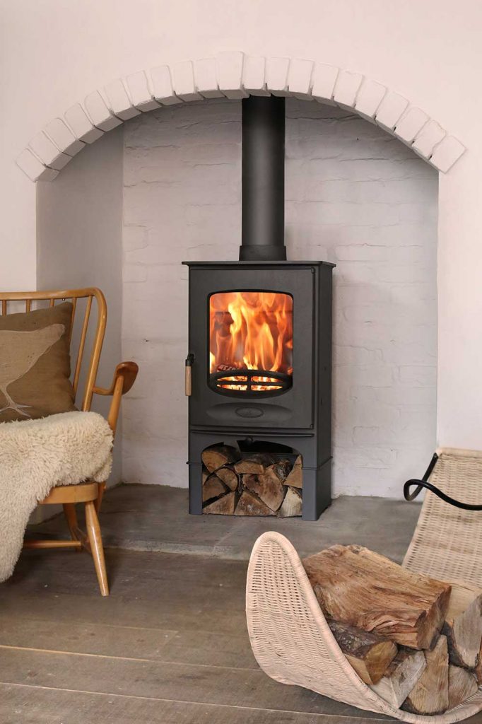 Charnwood-C-Eight-Woodburning-Stove-black-682x1024.jpg