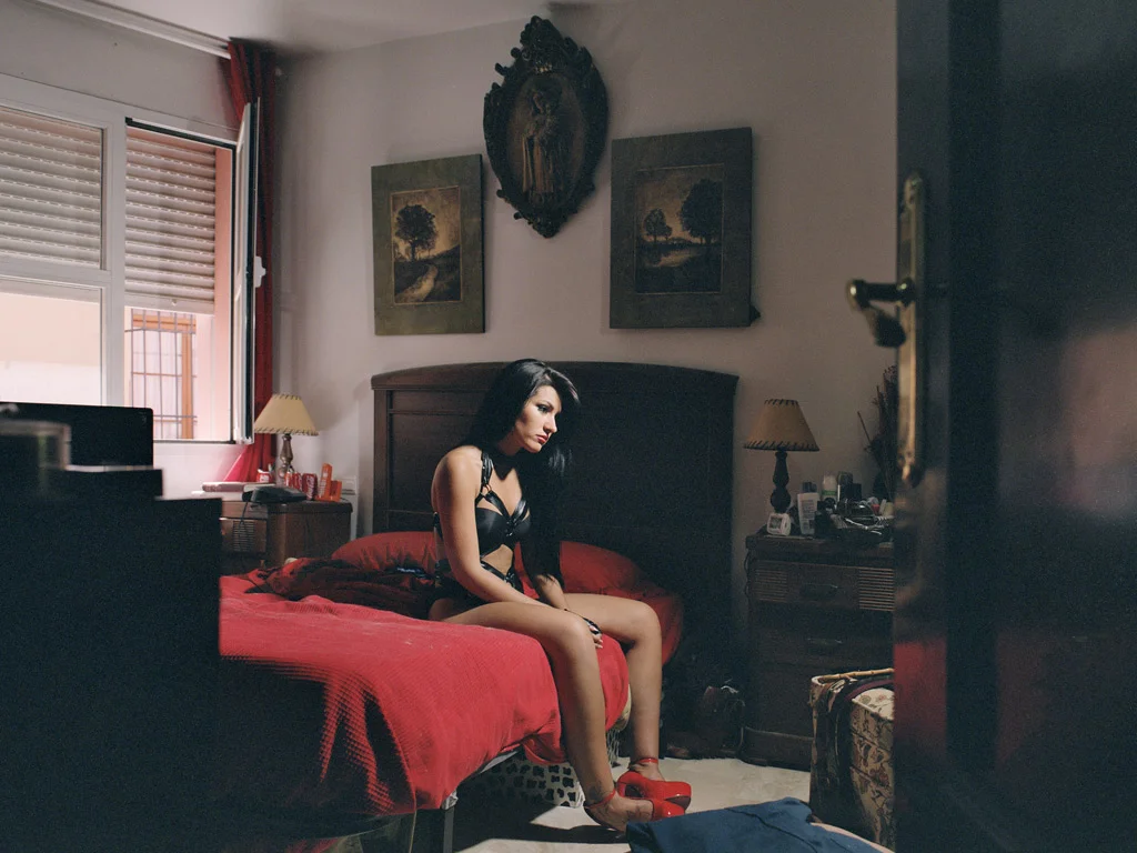 Maria Ferrie, Inadequate (Merce), 2015, photographic print, 30x42cm