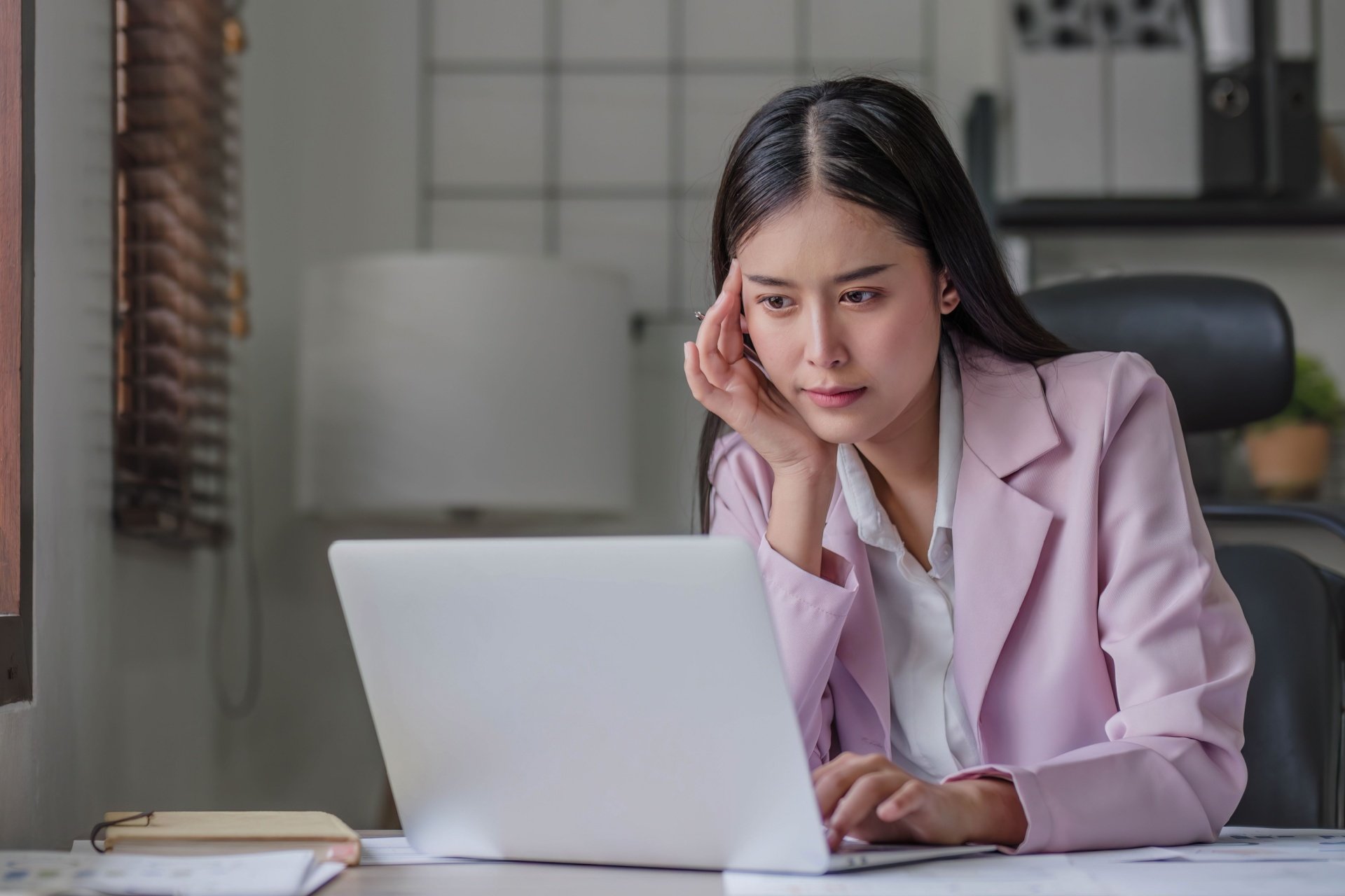 Fraudsters use crypto hype to scam investors out of more than £500,000 a day