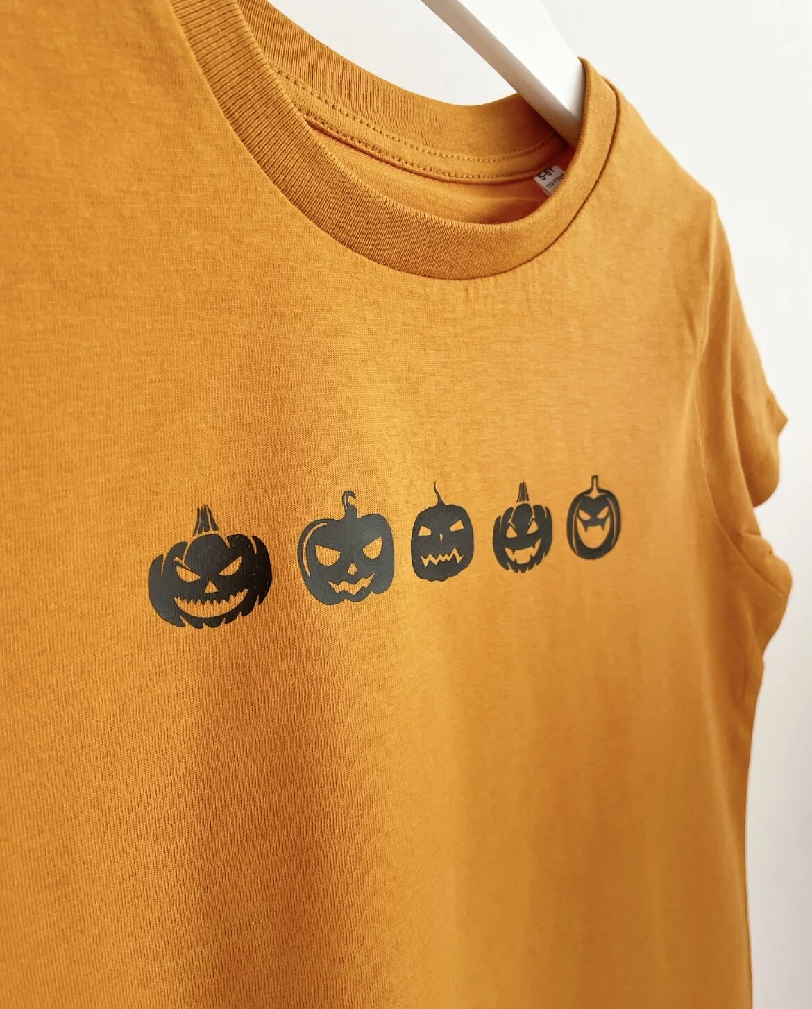 3FA80705-1540-49B2-A6E7-1D5684D17DD8