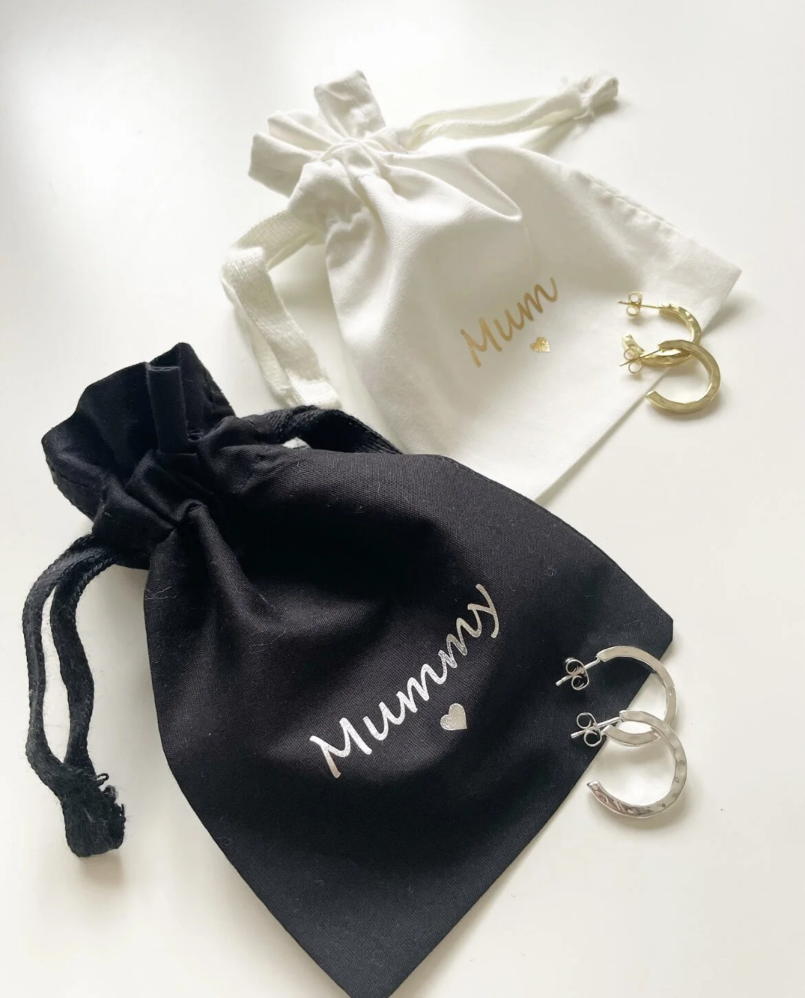 A8EC230E-4D7E-4FAE-B405-A226029A23AD