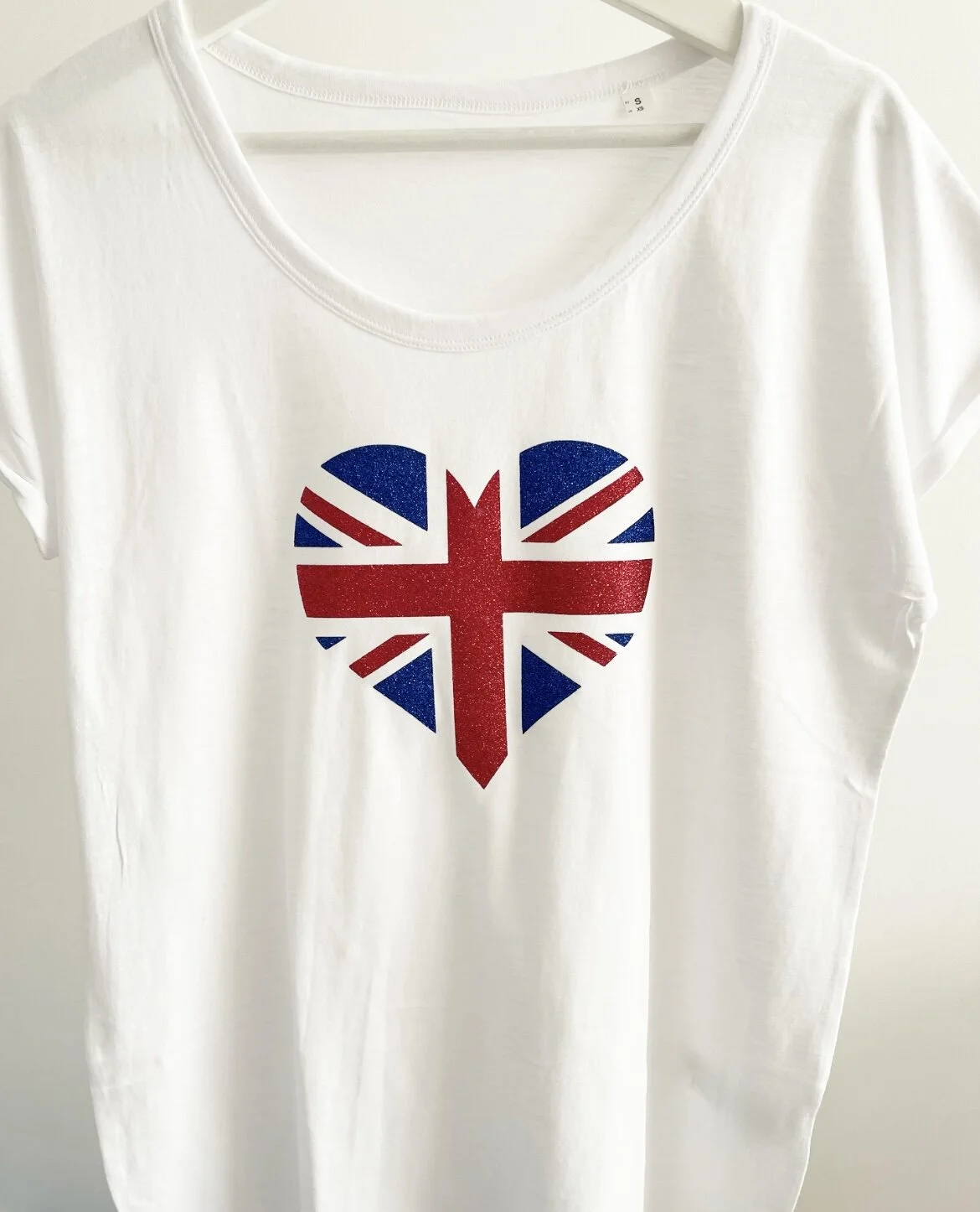 EEBACFFD-0226-4E79-B742-930BB9A55B7F