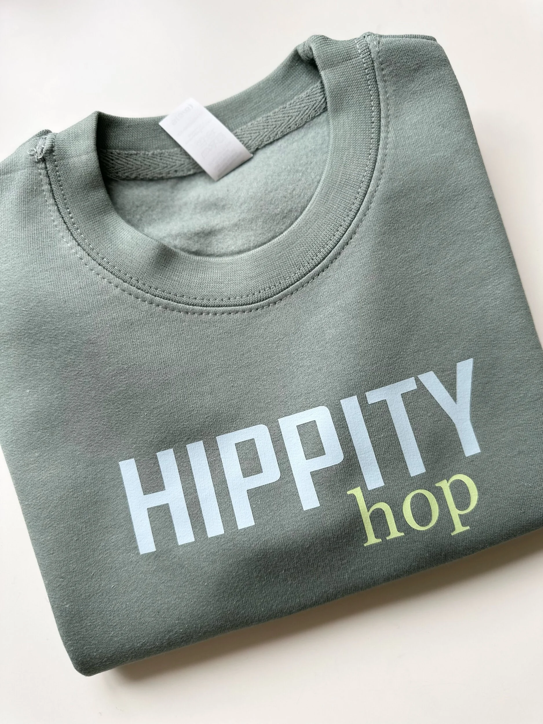 AE282430-B5D3-41F1-A94A-0001B915CE74