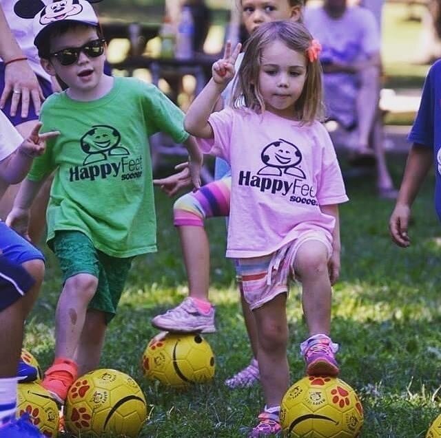 Peace ✌🏼 Love ❤️ HappyFeet ⚽️