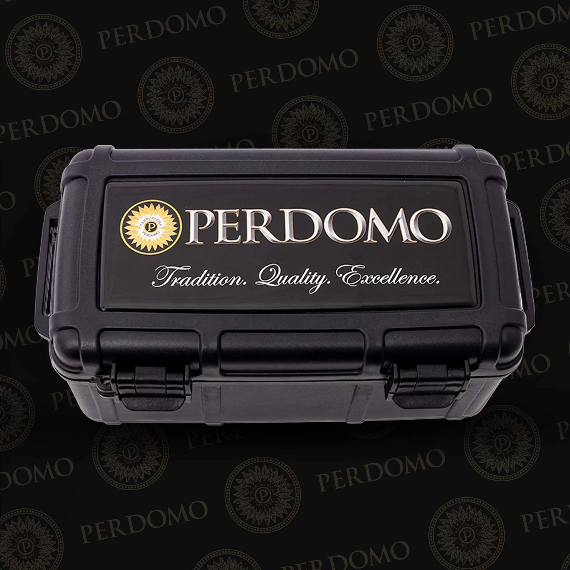 Perdomo_CC15_Black_0.jpg