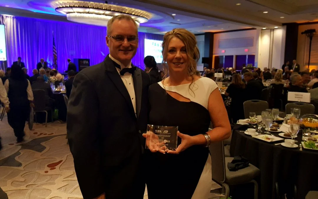 2017-IFA-Award_Dave-and-Tracy-ActionCOACH-MN-1080x675.jpg
