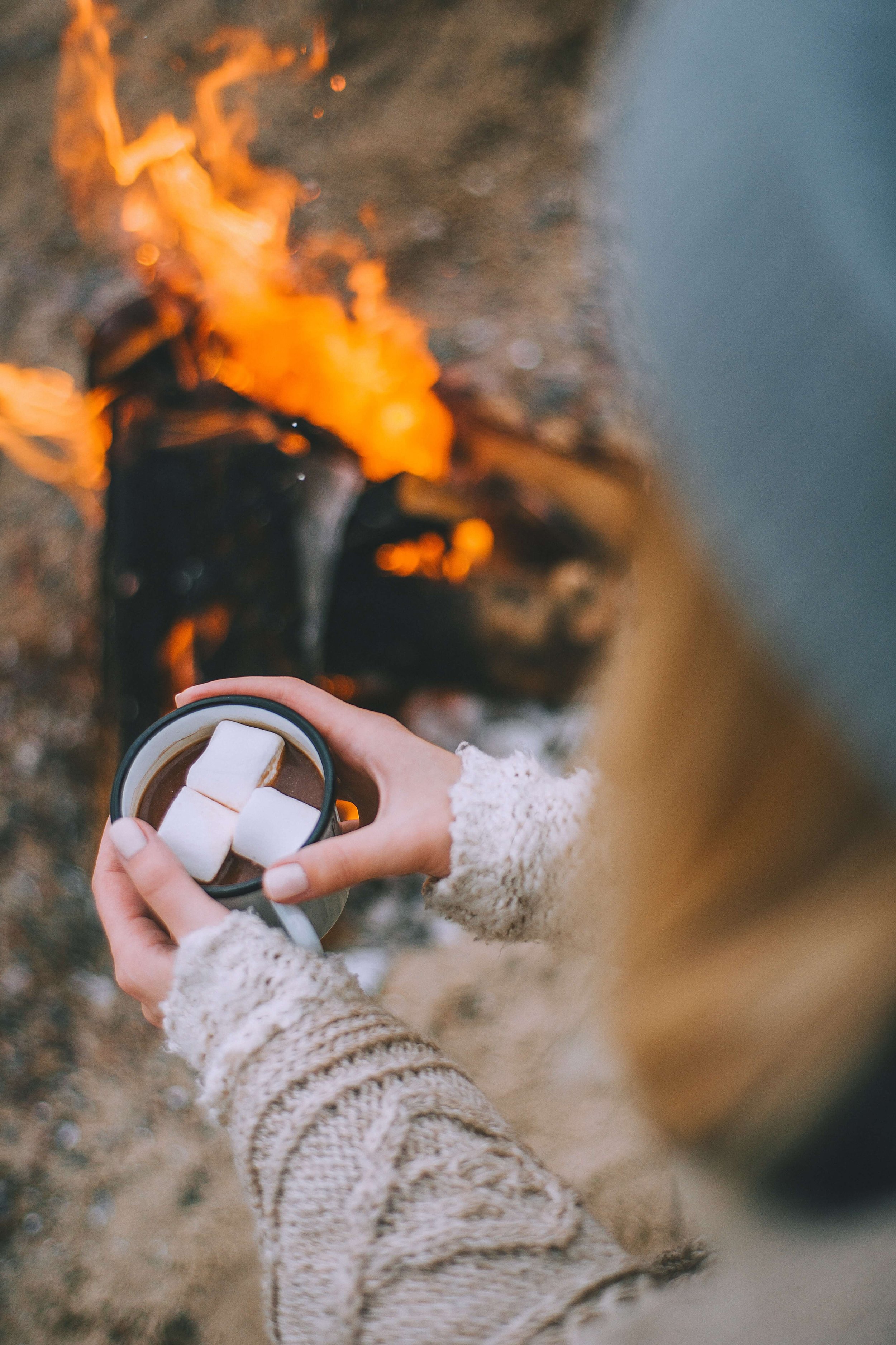 beach campfire and hot chocolate.jpg
