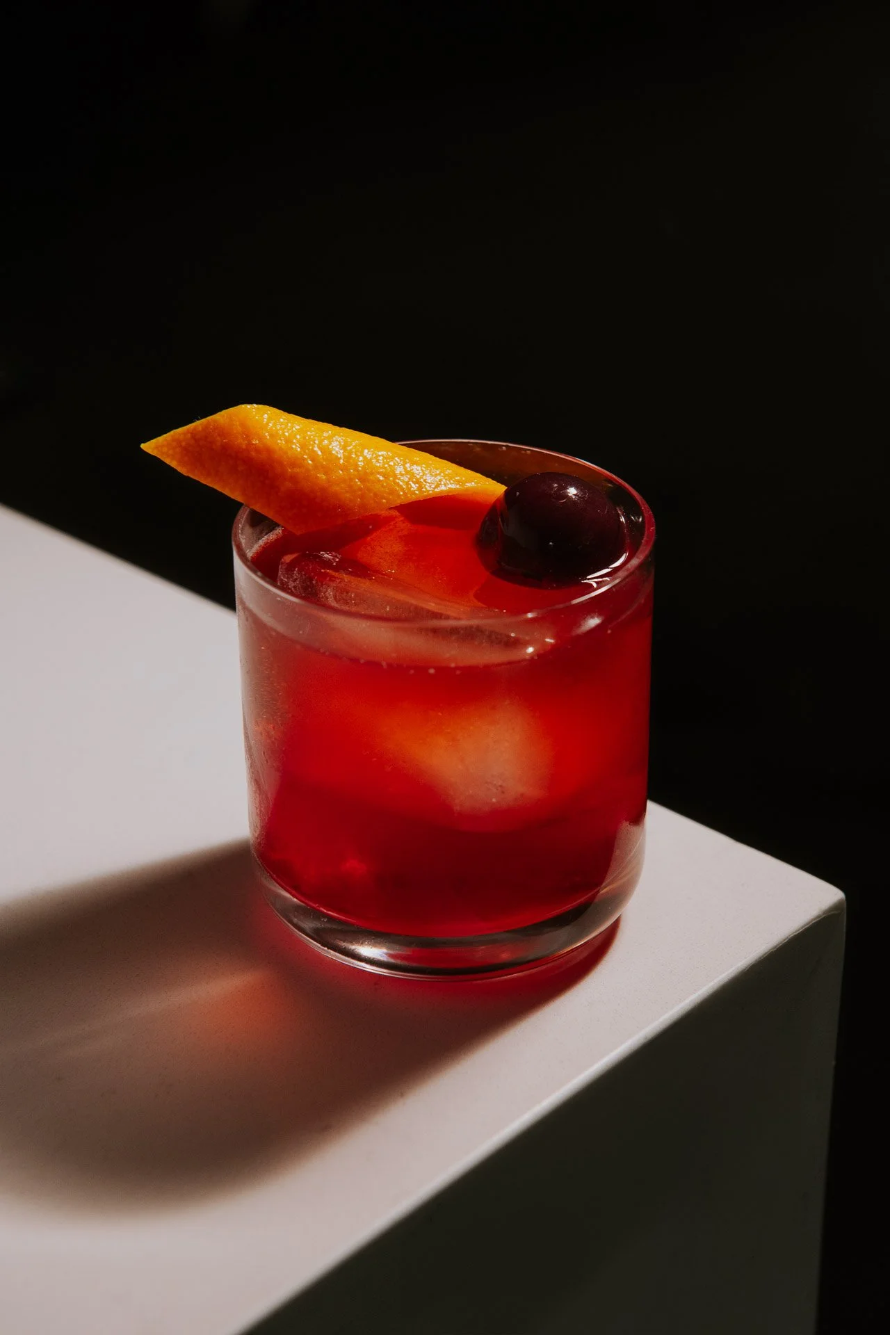 hand on negroni 2 (1 of 1).JPG