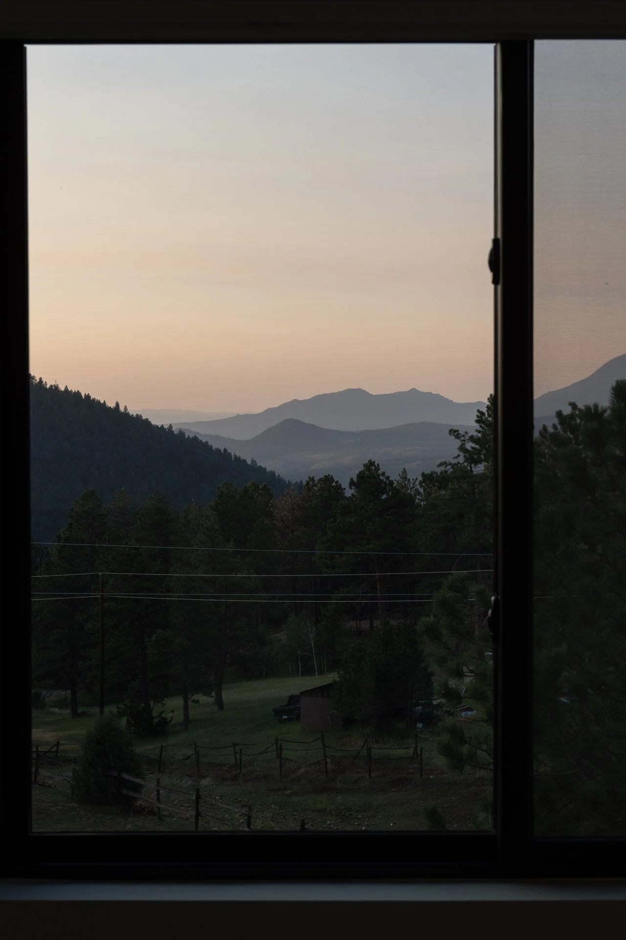 BAILEY AIRBNB COLORADO (5 of 13).JPG