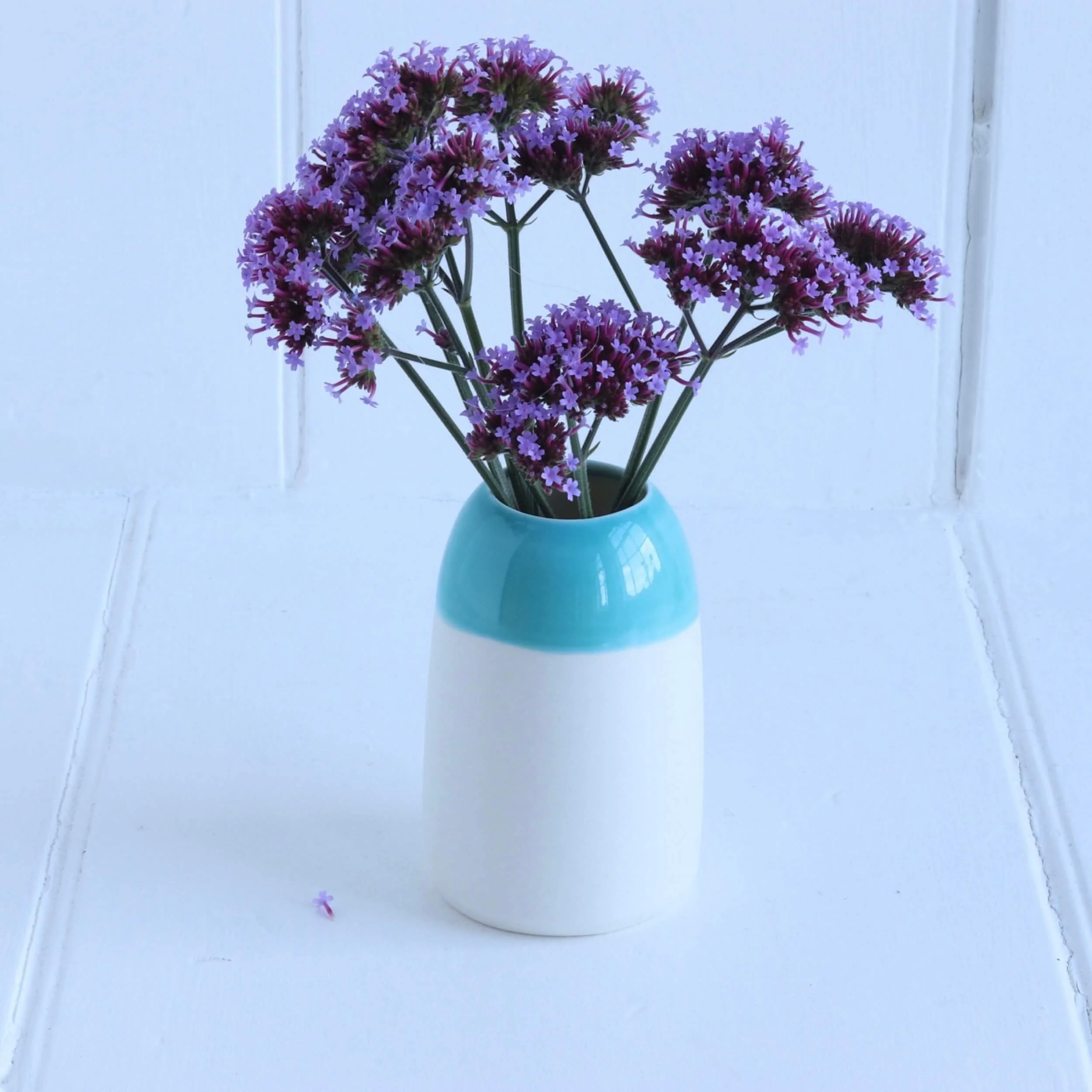 Water-blue-bud-vase-6-penny-spooner-ceramics.JPG