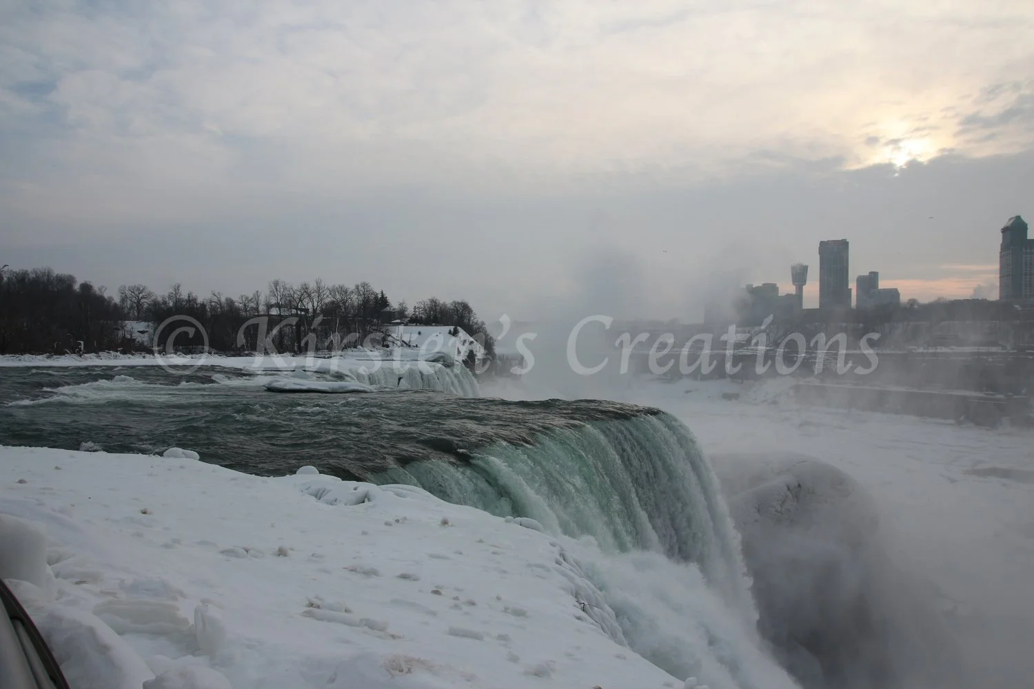 icy-mist-buildup-at-niagarafalls.jpg