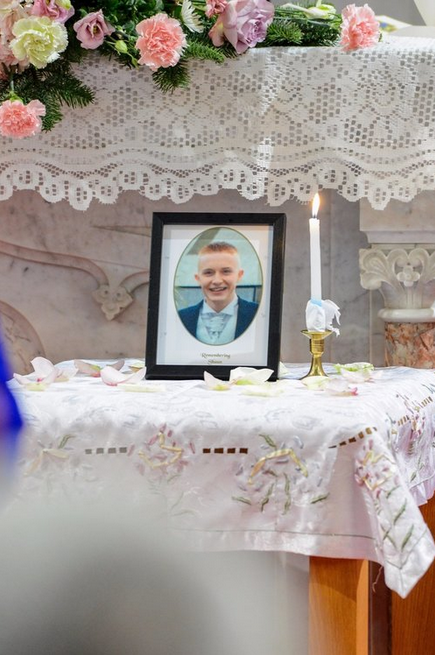 Award Winning Wedding Northern Ireland Photographer Audrey Kelly 13.png