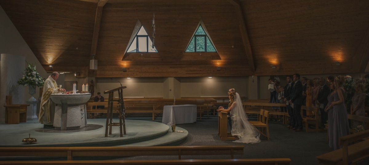 chapel-luxury-irish-wedding-photographer-northren-ireland.png