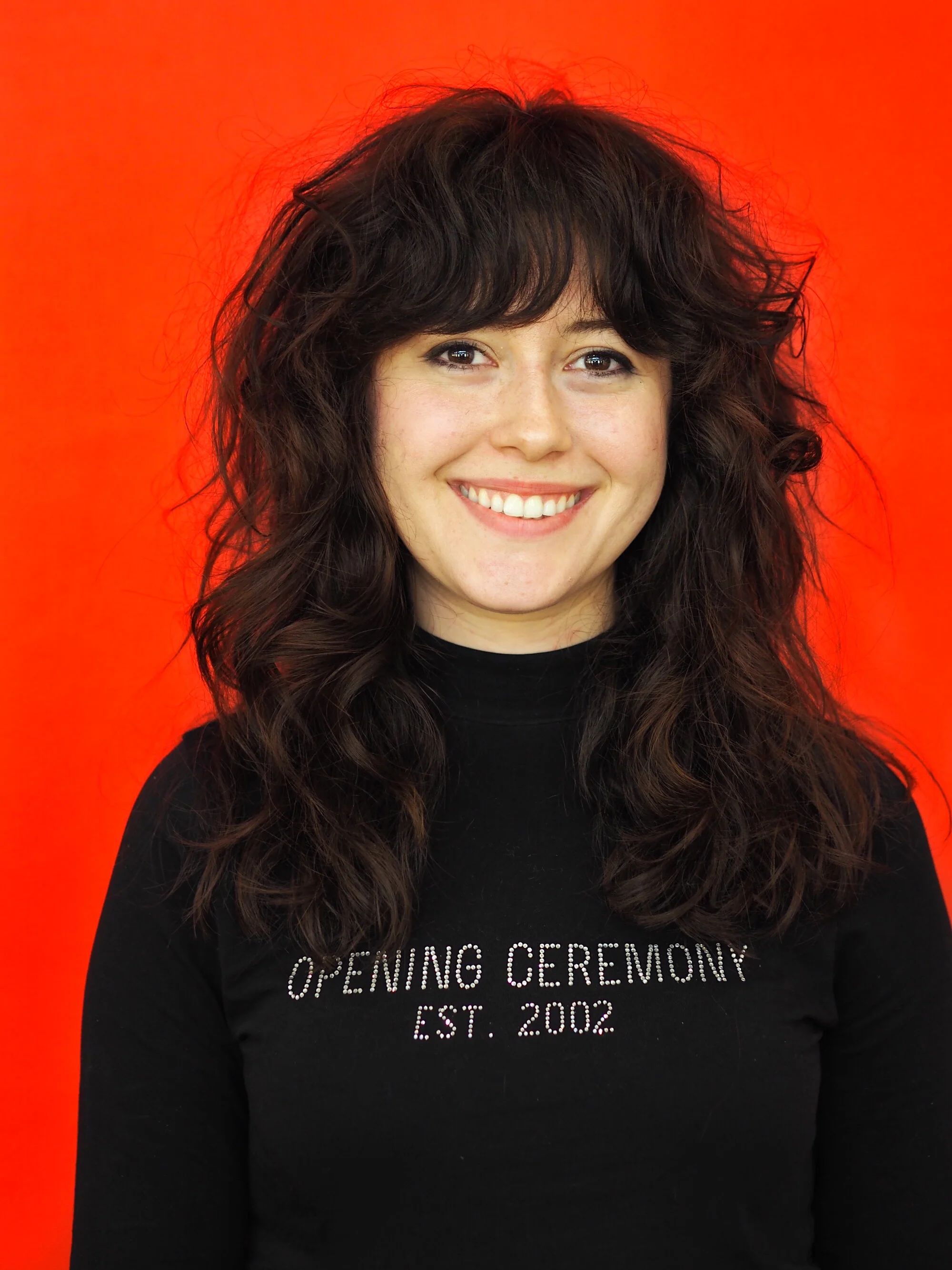RAZOR LAYERS & BANGS ON LOOSE CURL TEXTURE
