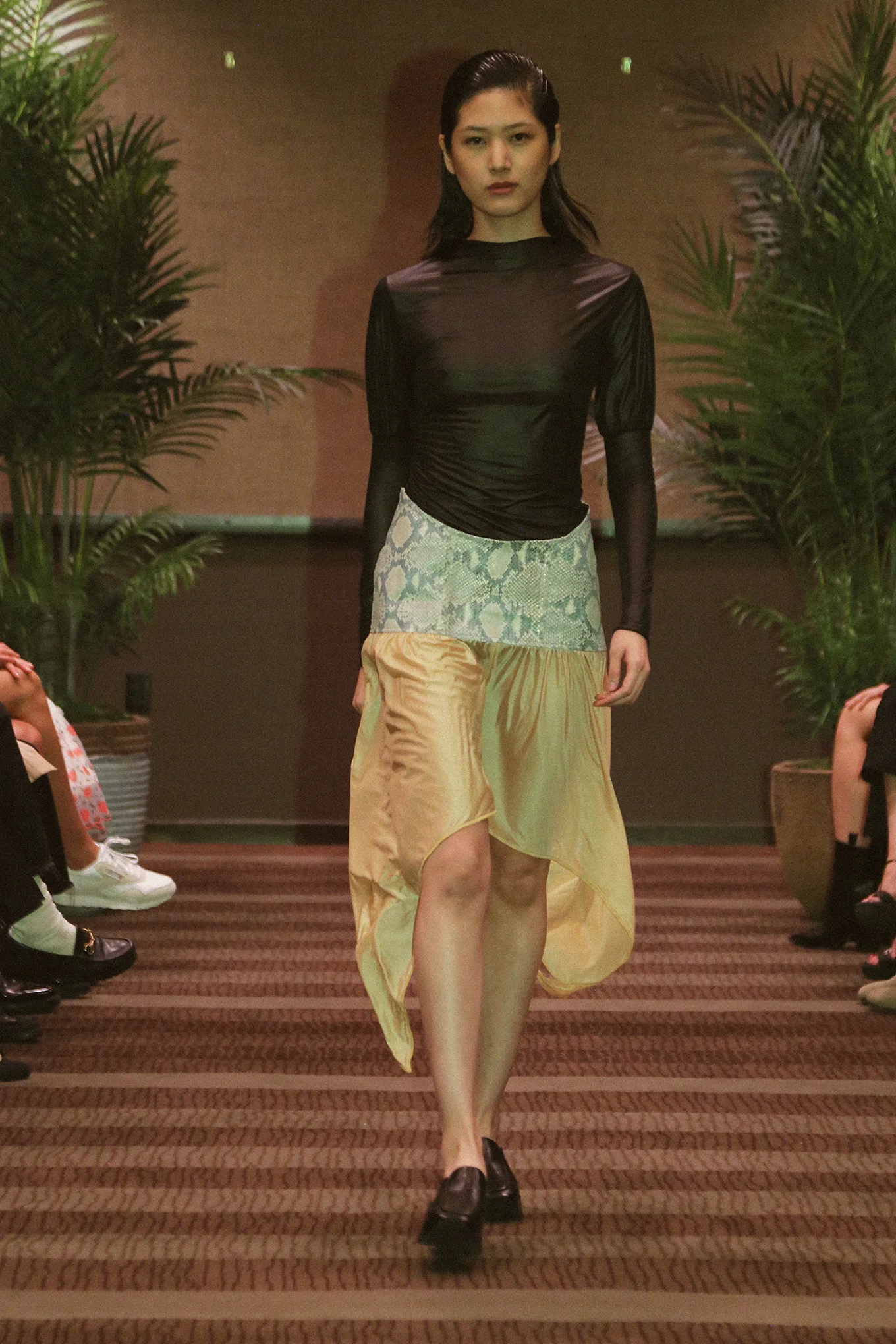 LOOK 06.jpg